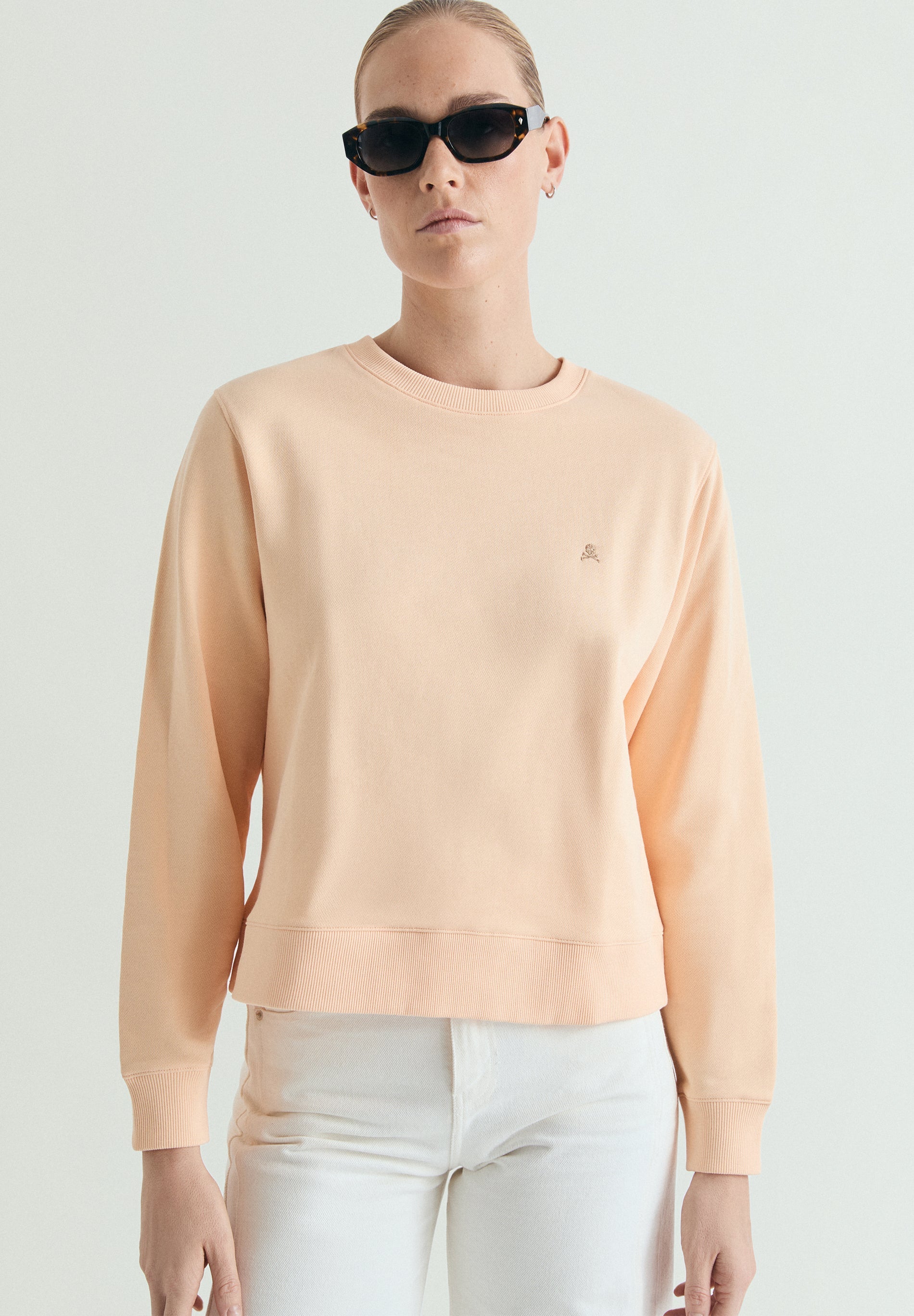 BASIC SKULL SWEATSHIRT