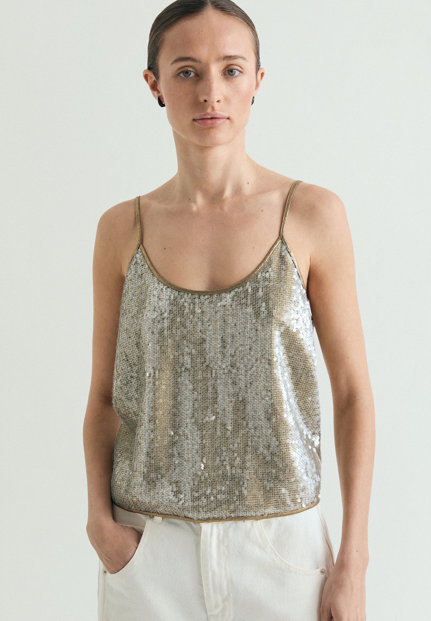 SEQUINNED TOP