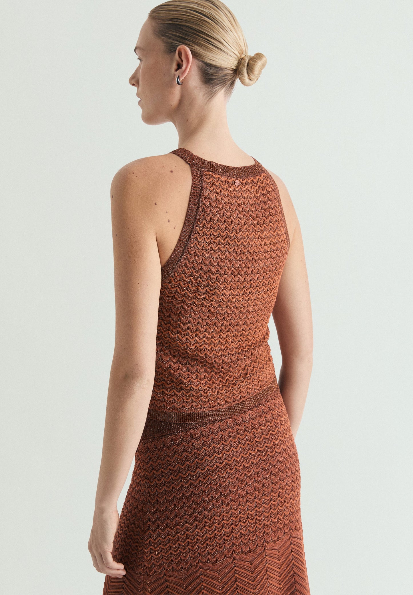 KNIT METALLIC THREAD TOP
