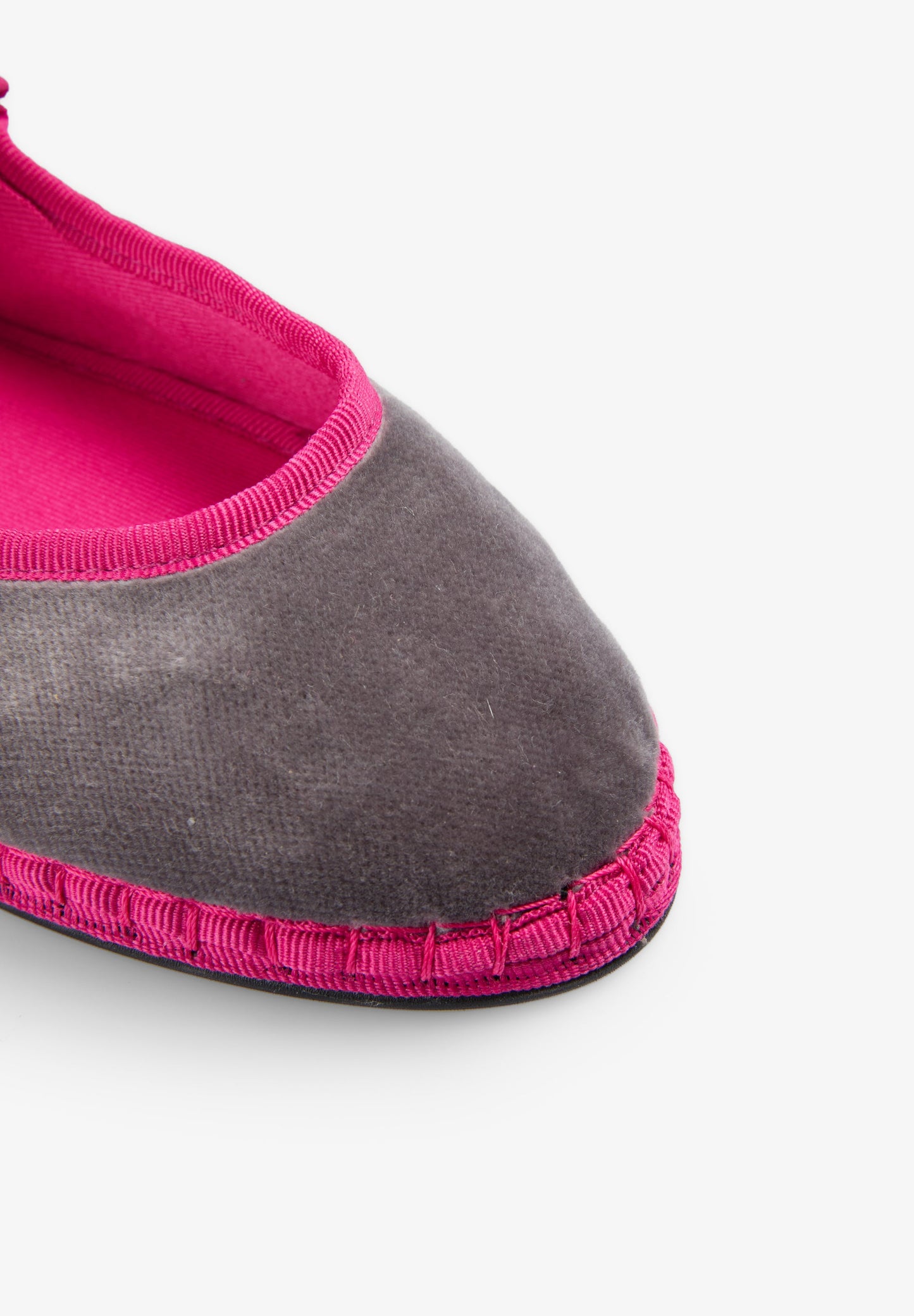 CONTRAST VELVET BALLET FLATS
