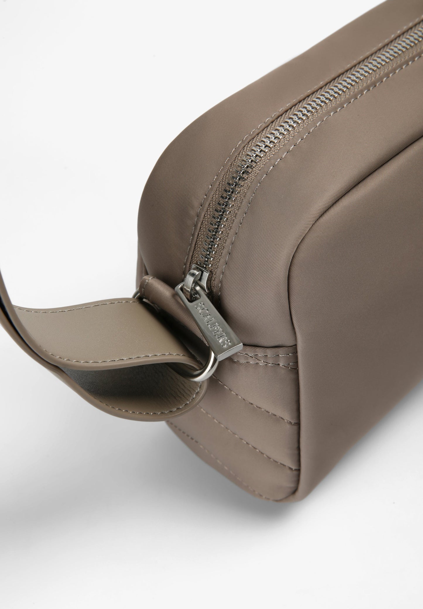 SCNYFABRICQUILTED BAG