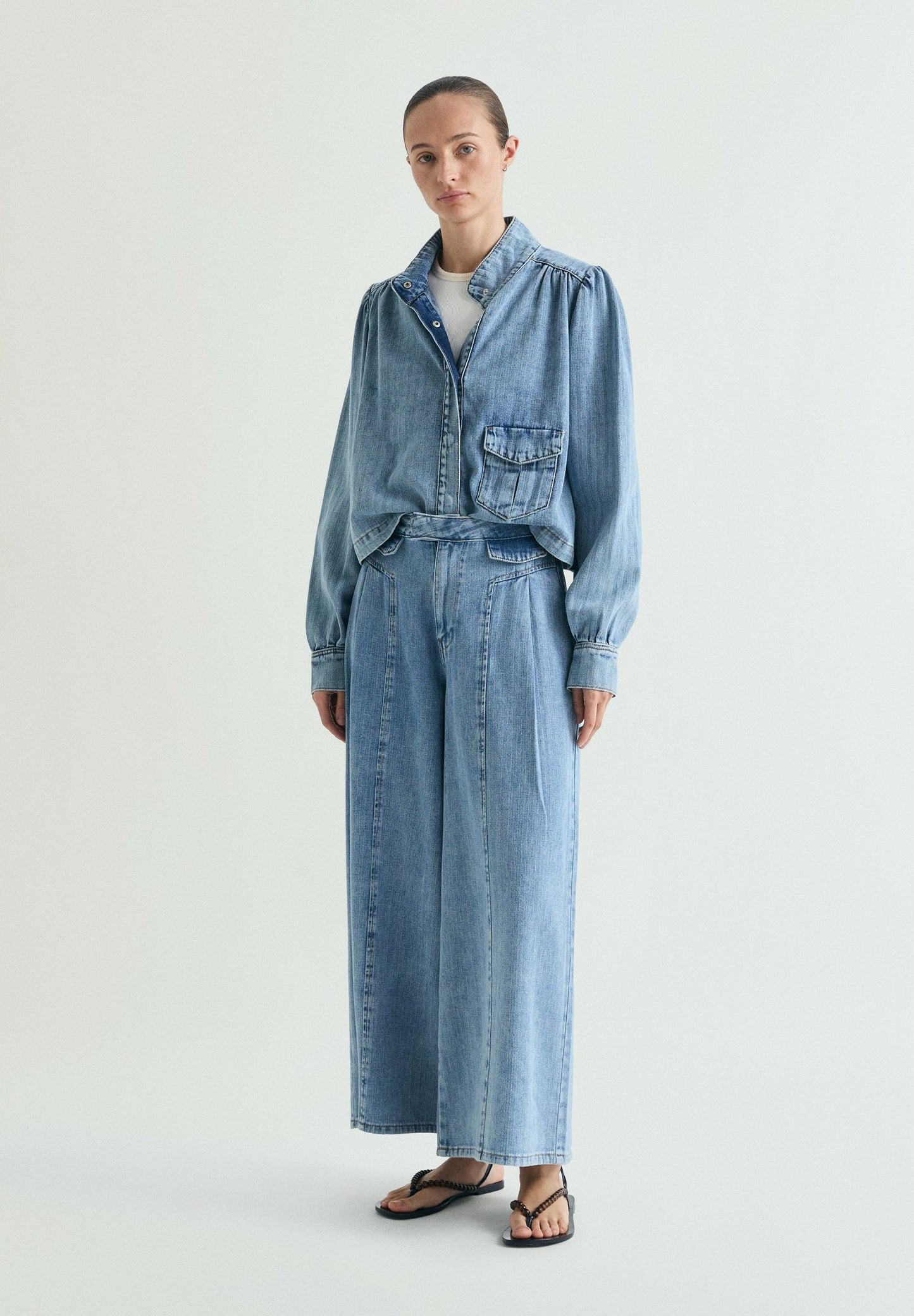 PUFF SLEEVE DENIM JACKET