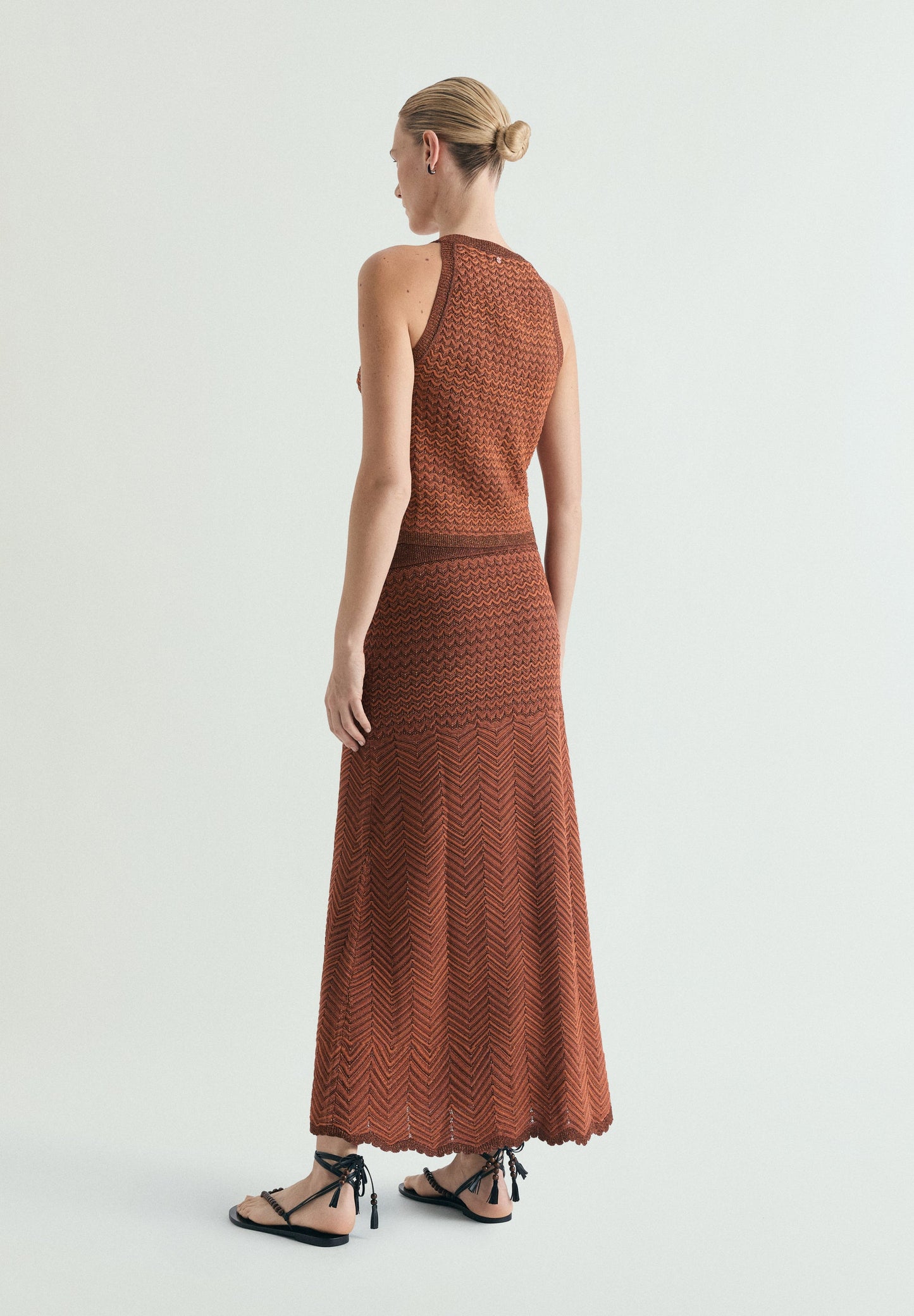KNIT SKIRT WITH METALLIC THREAD