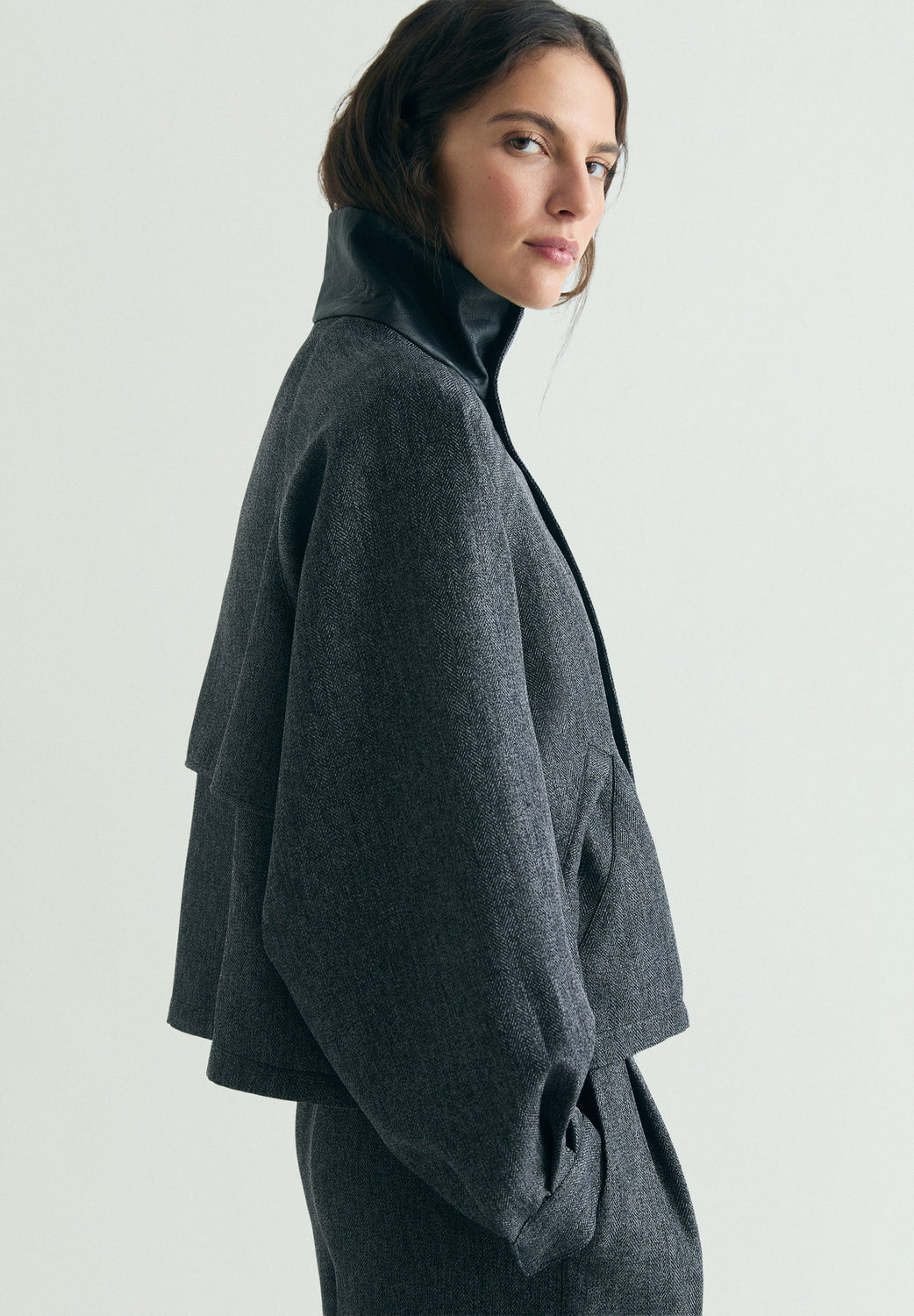 CHAQUETA BOMBER CUELLO CONTRASTE - Scalpers