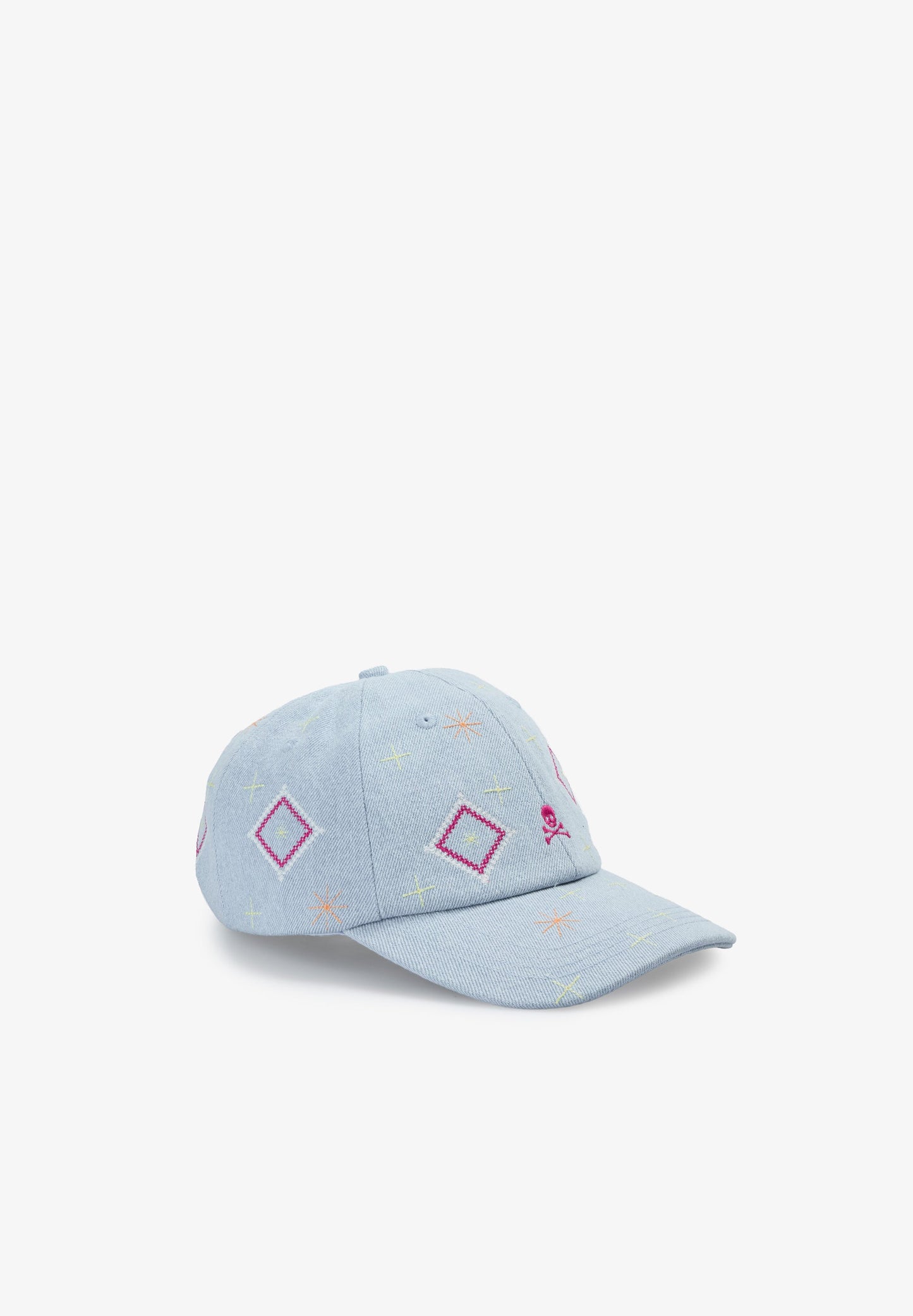 CAP WITH EMBROIDERED DETAILS