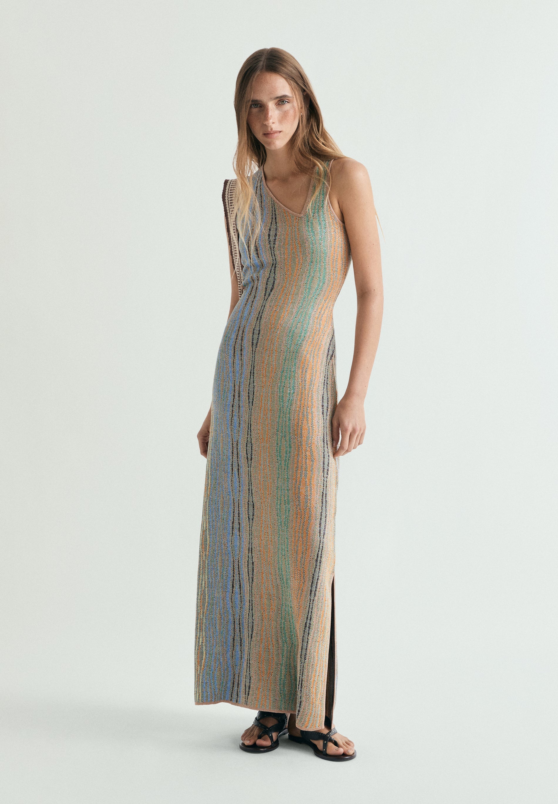 LONG JACQUARD DRESS WITH CUT-OUT