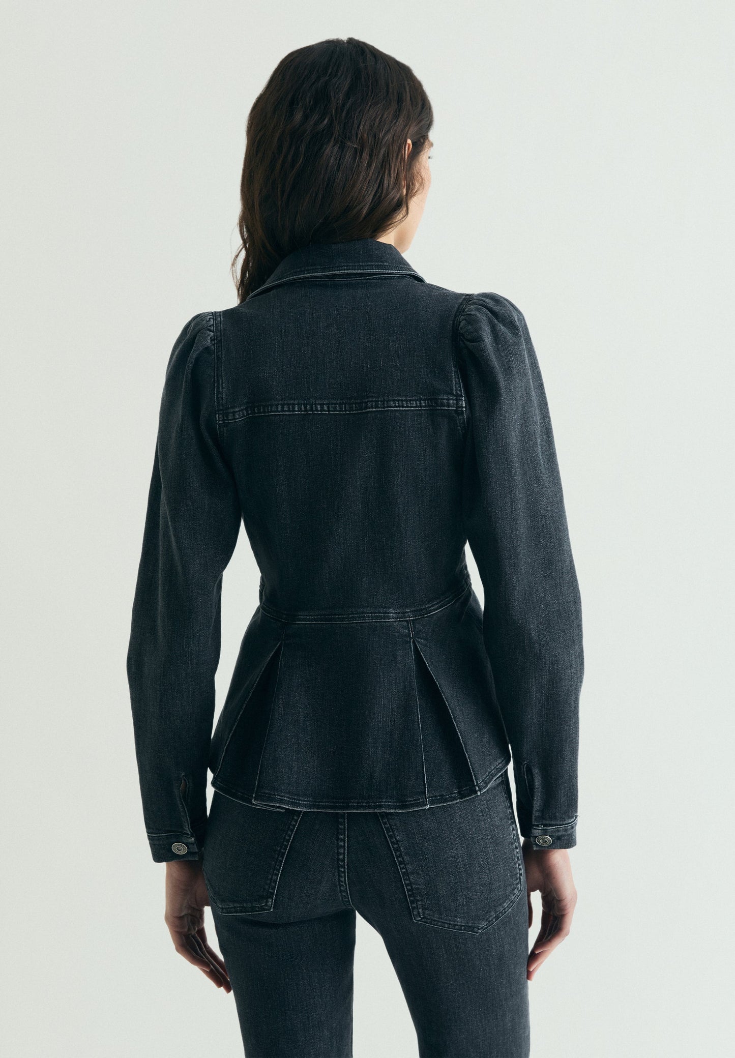 CAMISA DENIM MANGA ABULLONADA - Scalpers