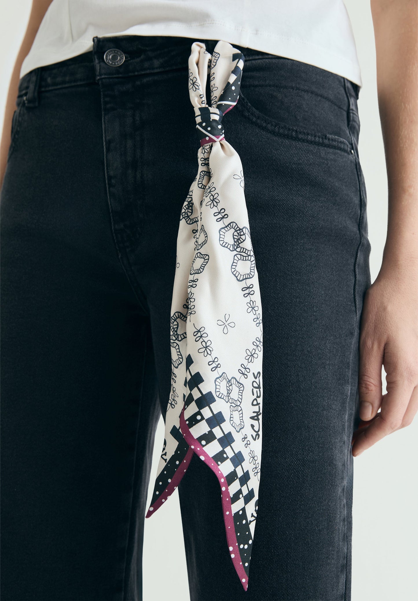 100% SILK HANDKERCHIEF