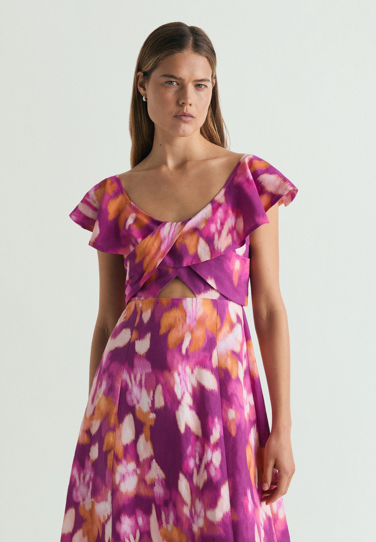 SCRUFFLE OPEN LINEN DRESS