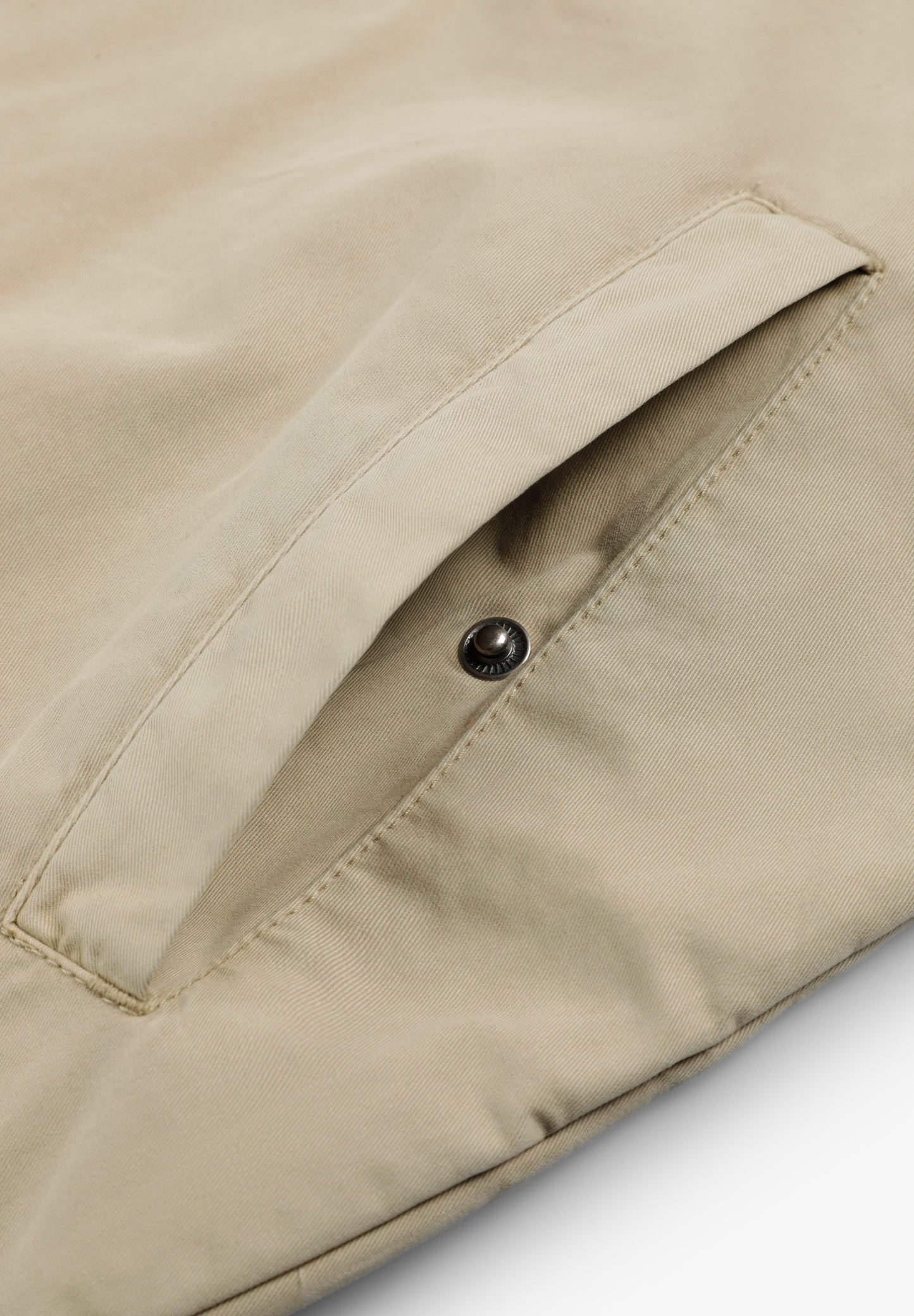 HOODED JACKET WITH MATCHING SKULL