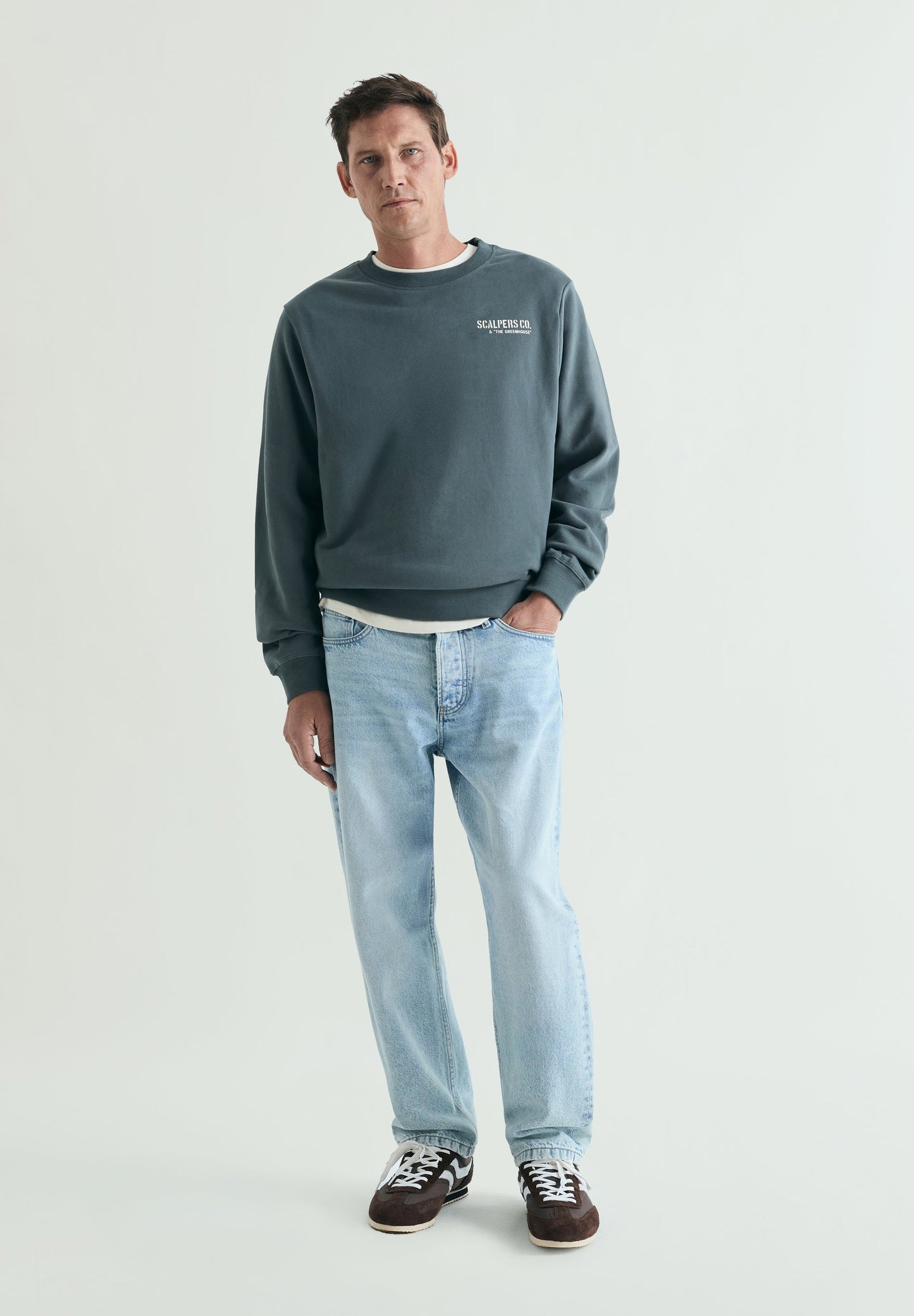 FADED PRINT SWEATSHIRT