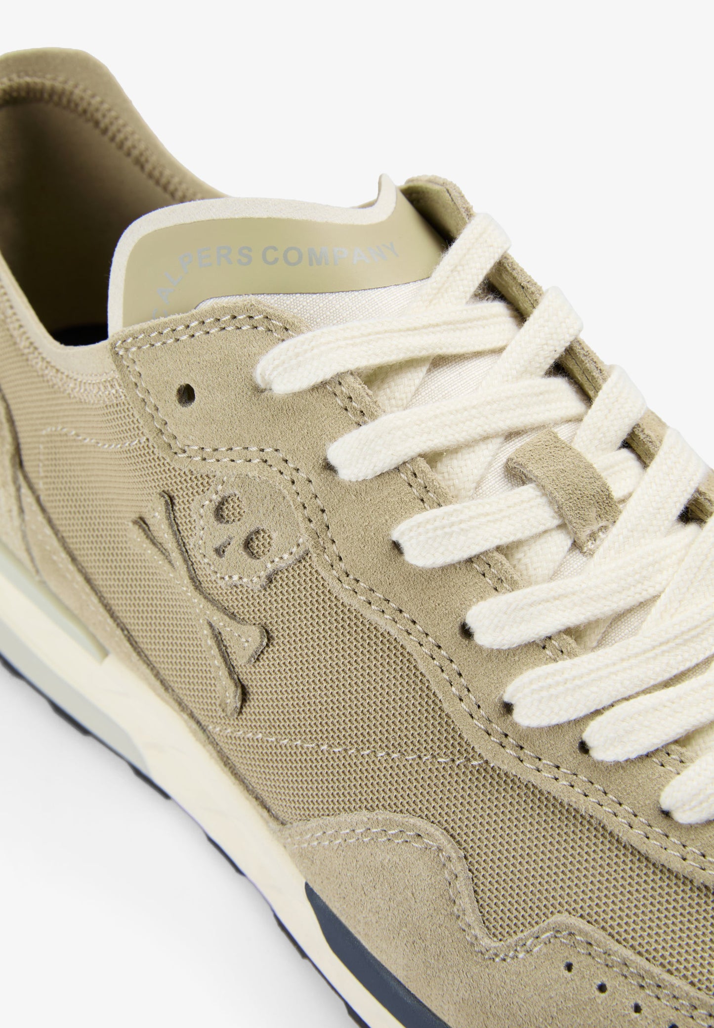 LEATHER SKULL SNEAKERS