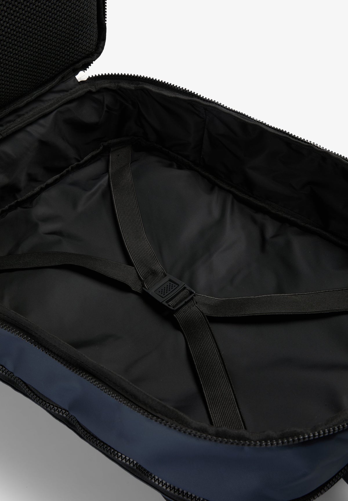 SCCABIN BACKPACK