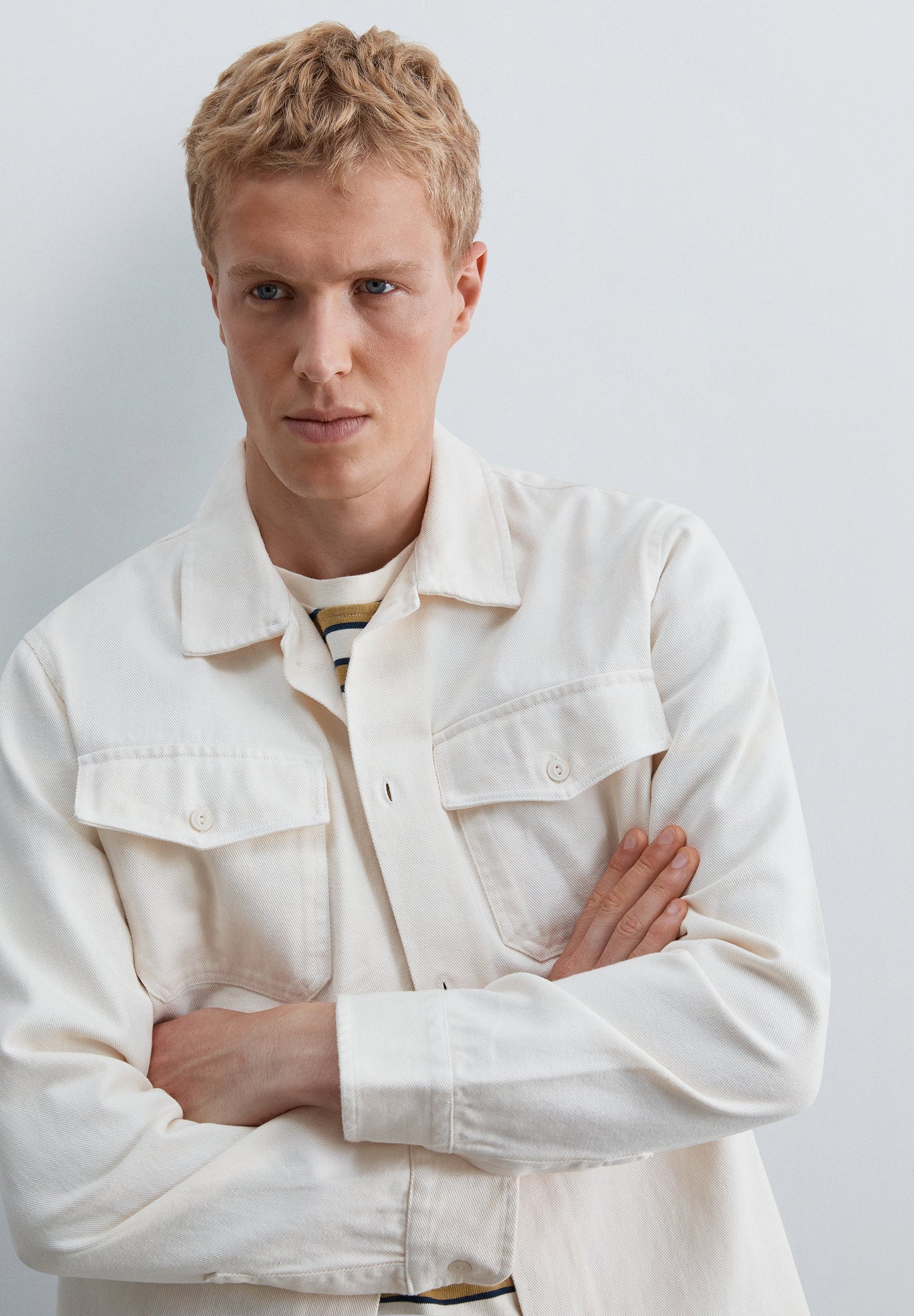BOXY FIT OVERSHIRT WITH POCKETS