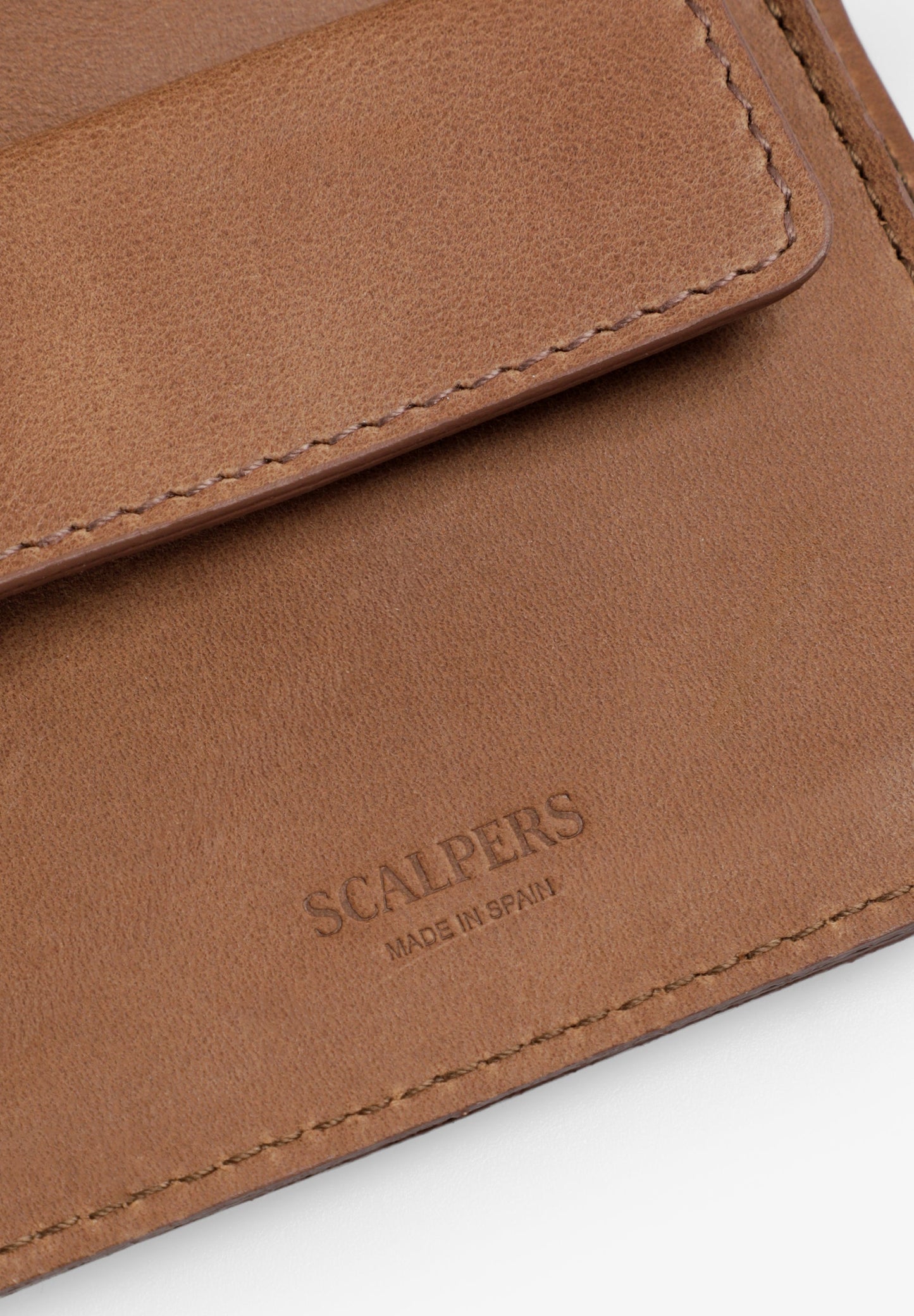 LEATHER BIFOLD WALLET