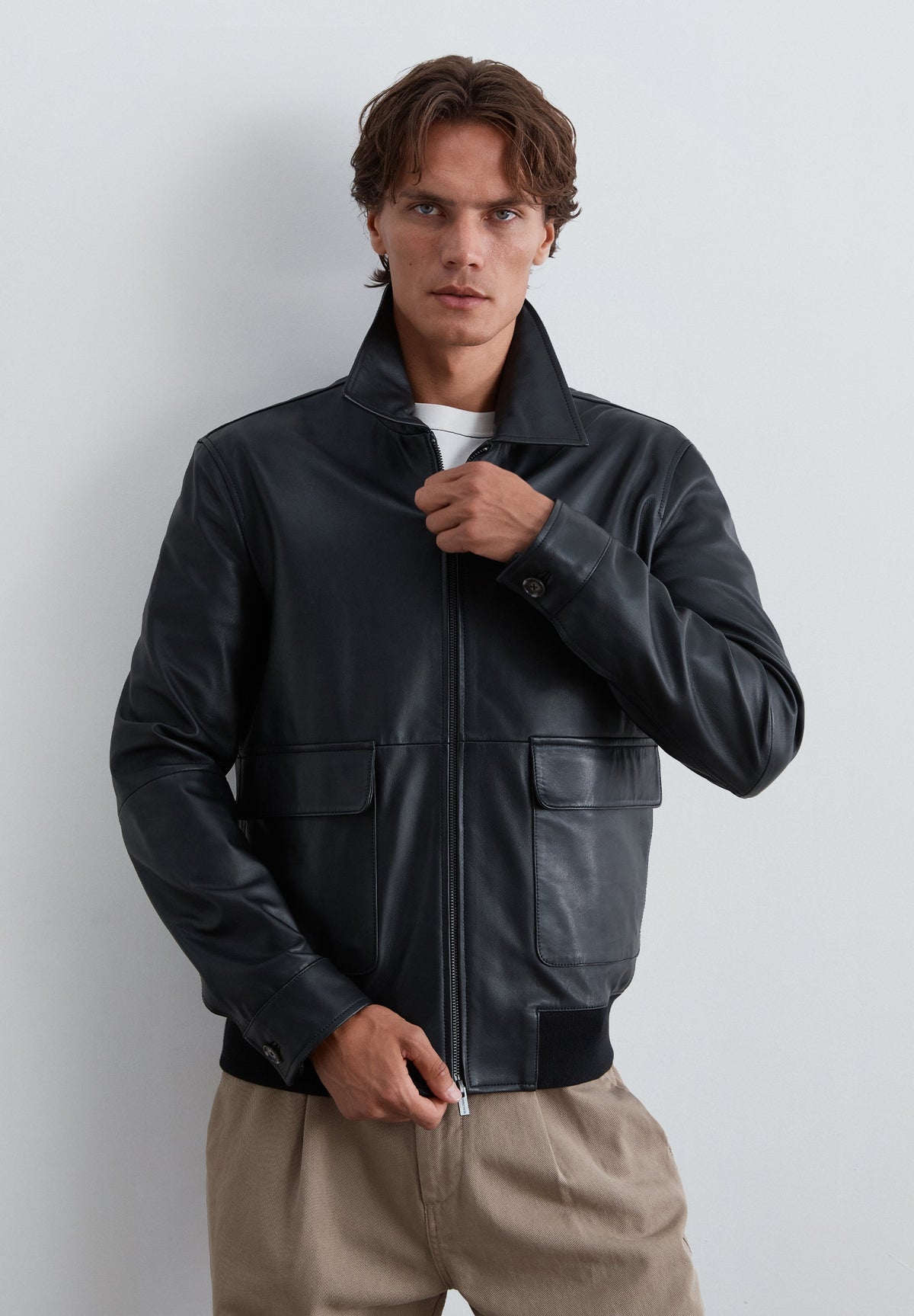 LEATHER JACKET WITH POCKETS