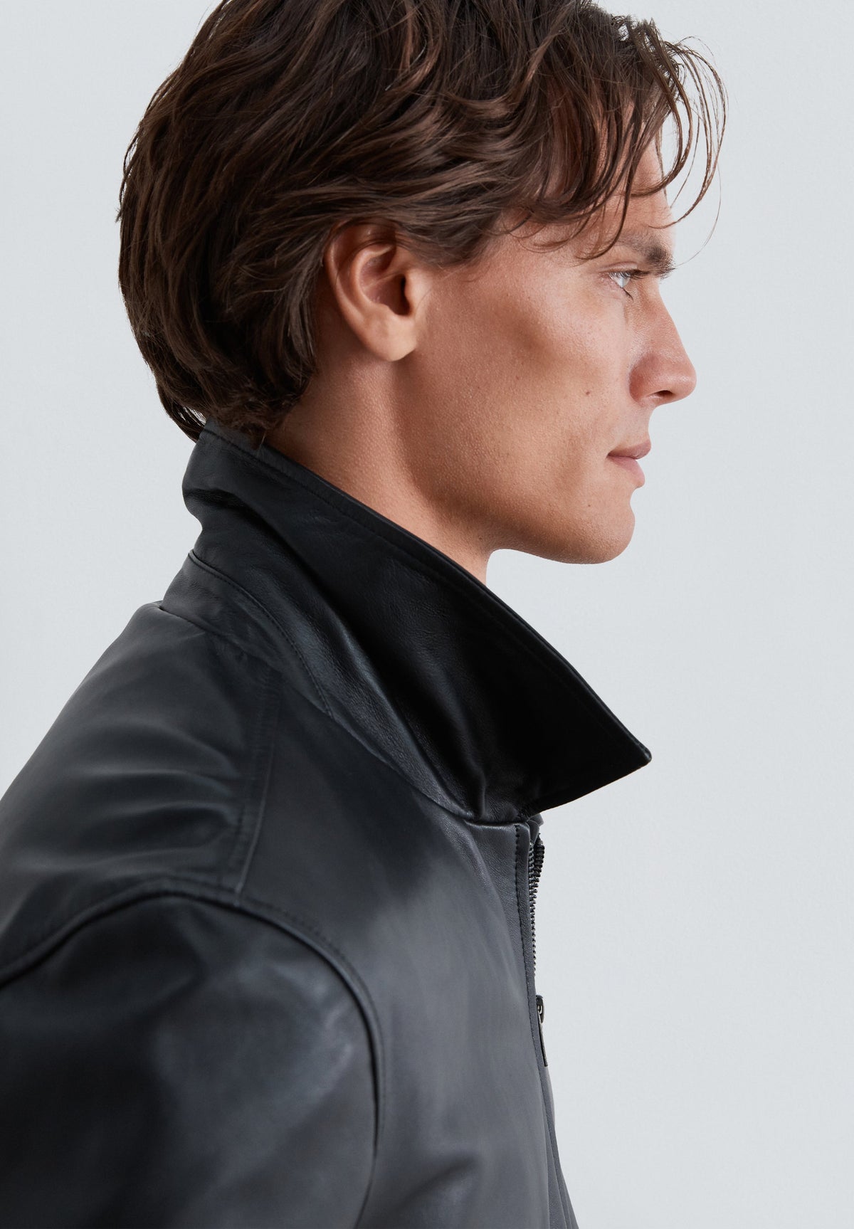 LEATHER JACKET WITH POCKETS