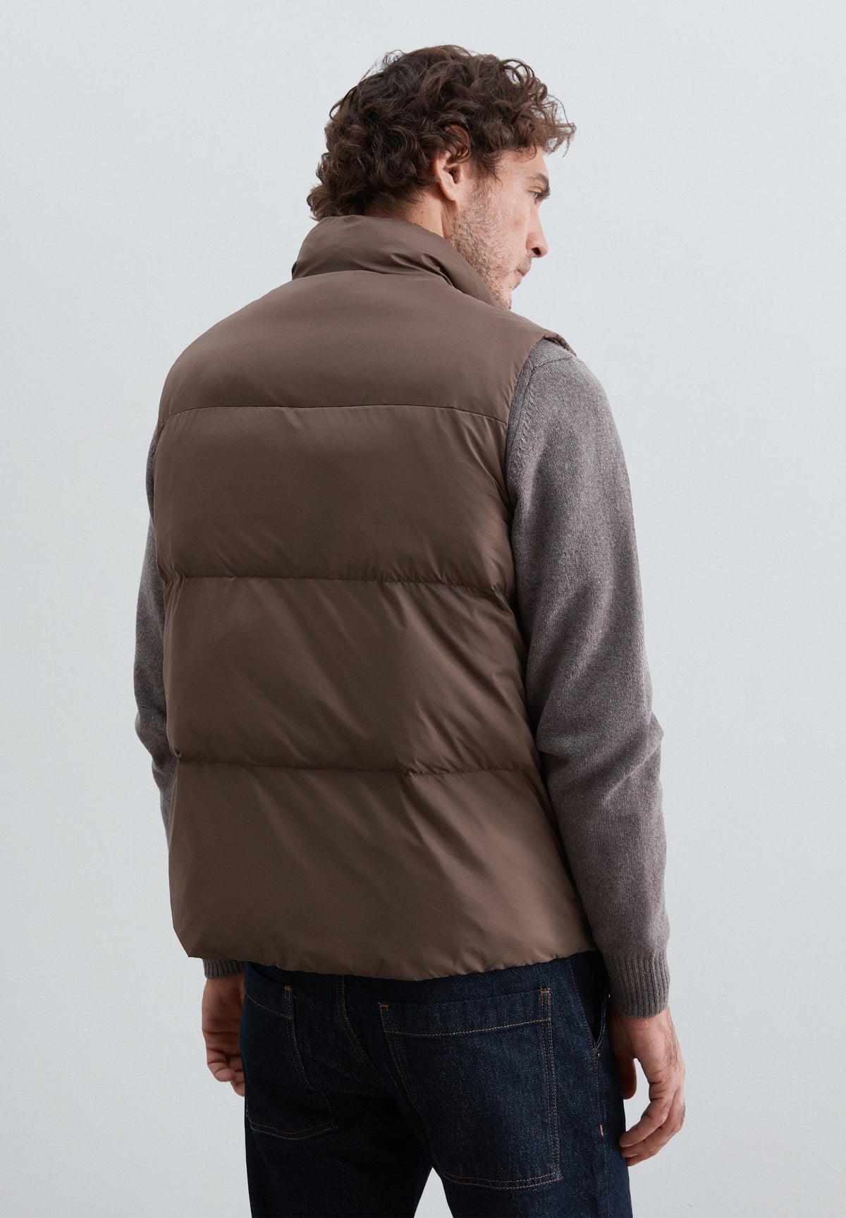 PUFFER VEST WITH POCKETS