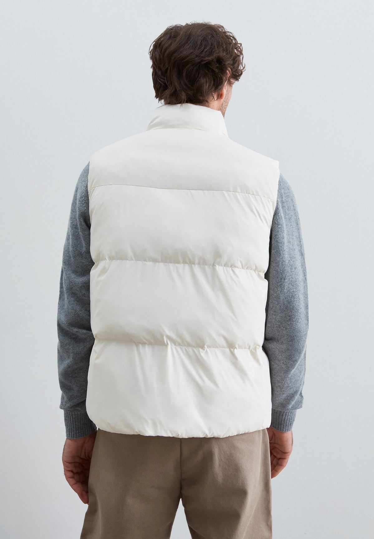 PUFFER VEST WITH POCKETS