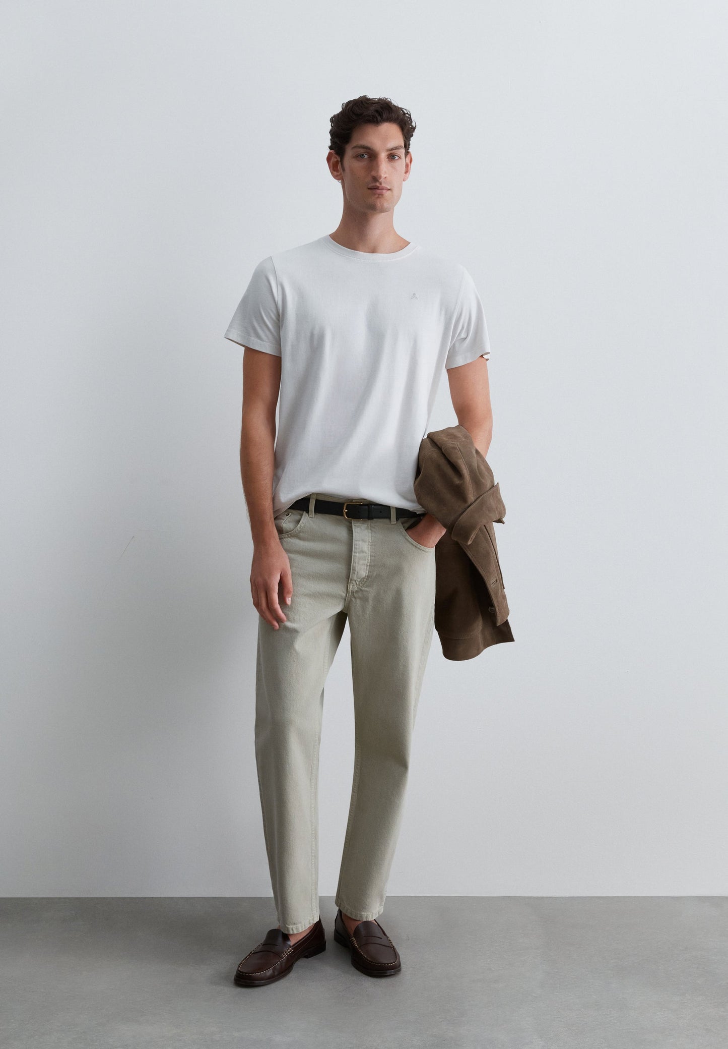 T-SHIRT WITH TONAL EMBROIDERED SKULL