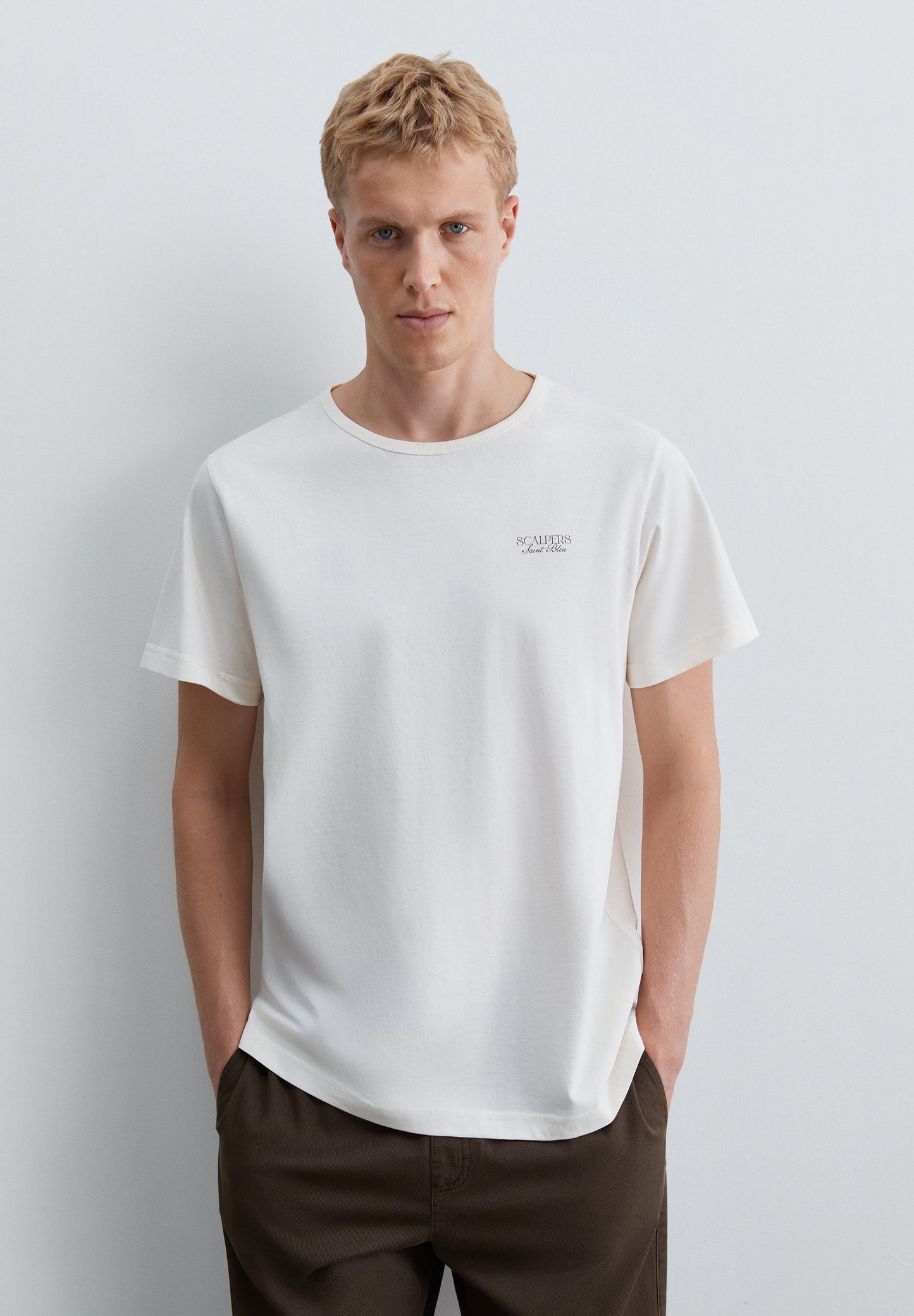 CONTRAST PRINT T-SHIRT