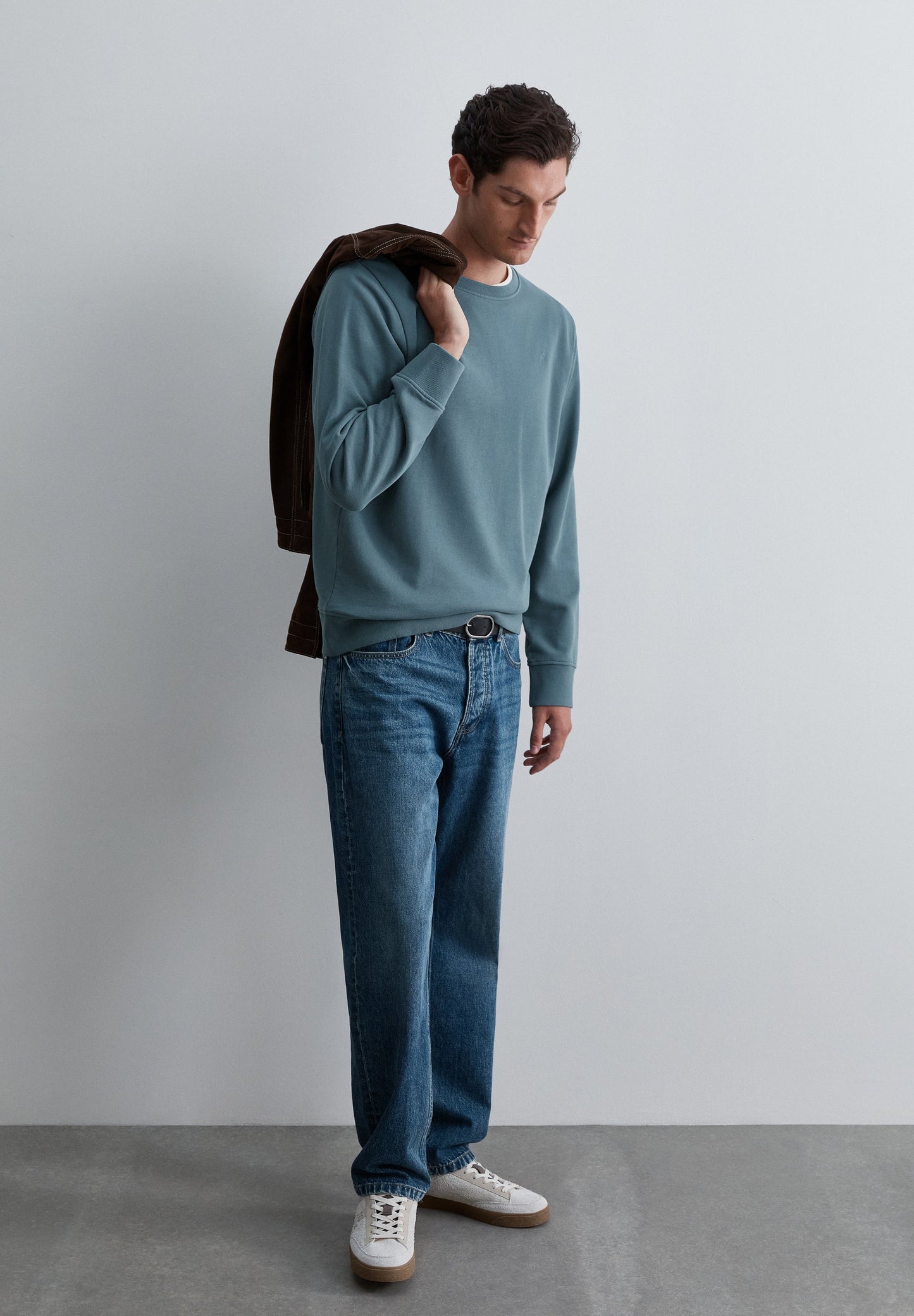 SWEATSHIRT WITH RAISED LOGO