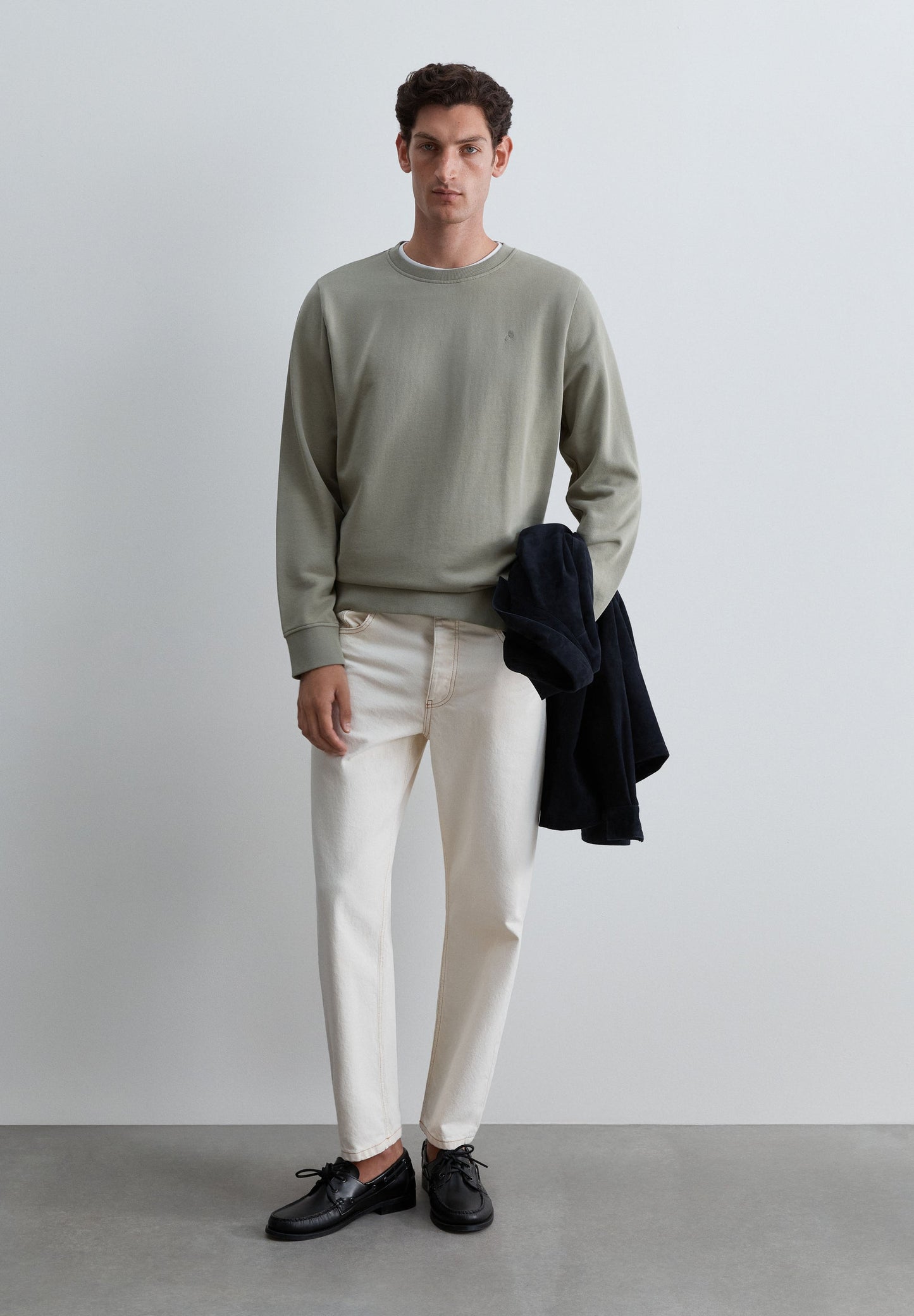 SWEATSHIRT WITH RAISED LOGO