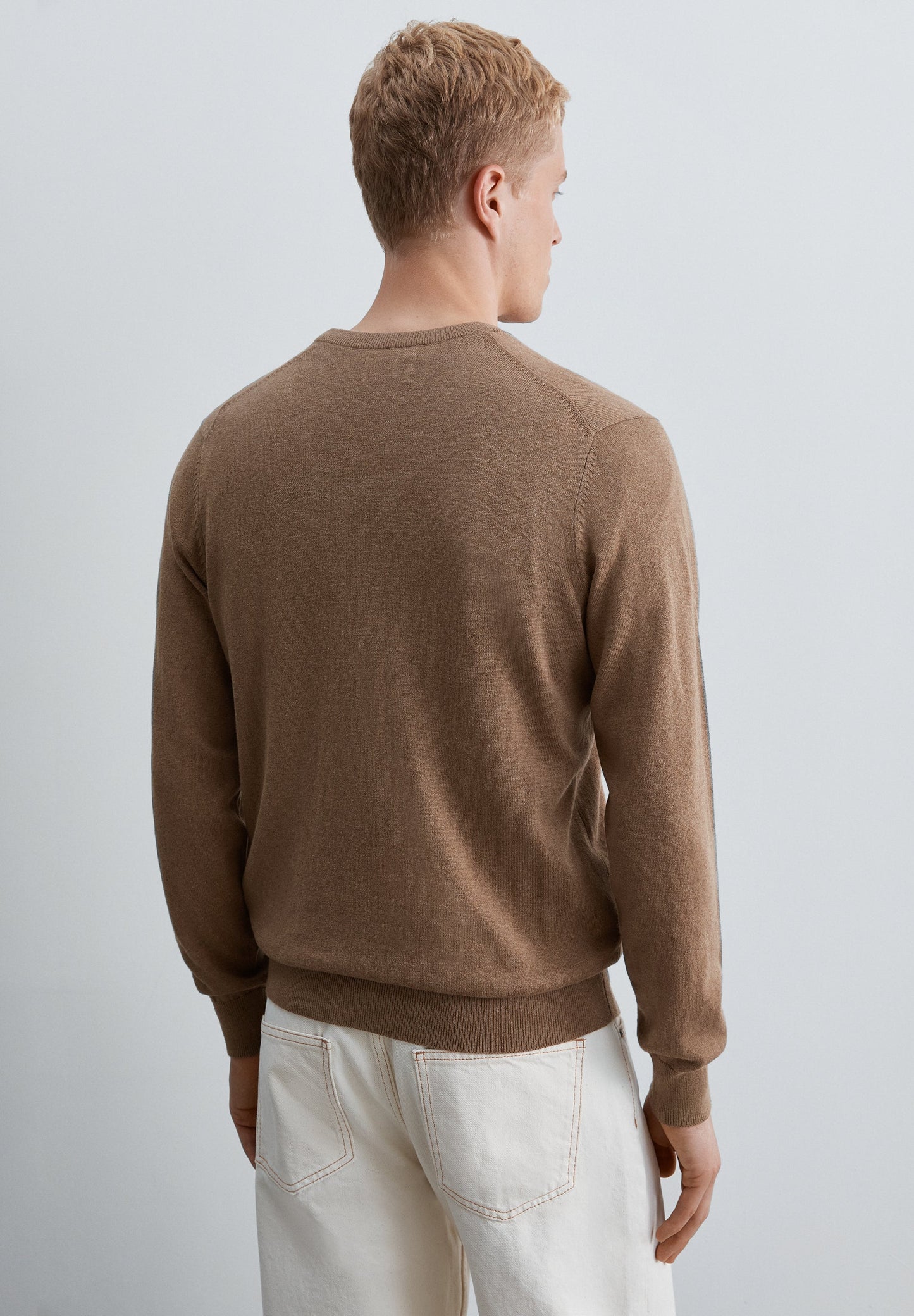 KNIT V-NECK SWEATER