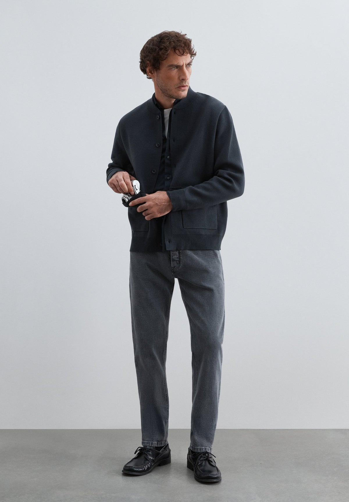 CARDIGAN WITH SIDE POCKETS