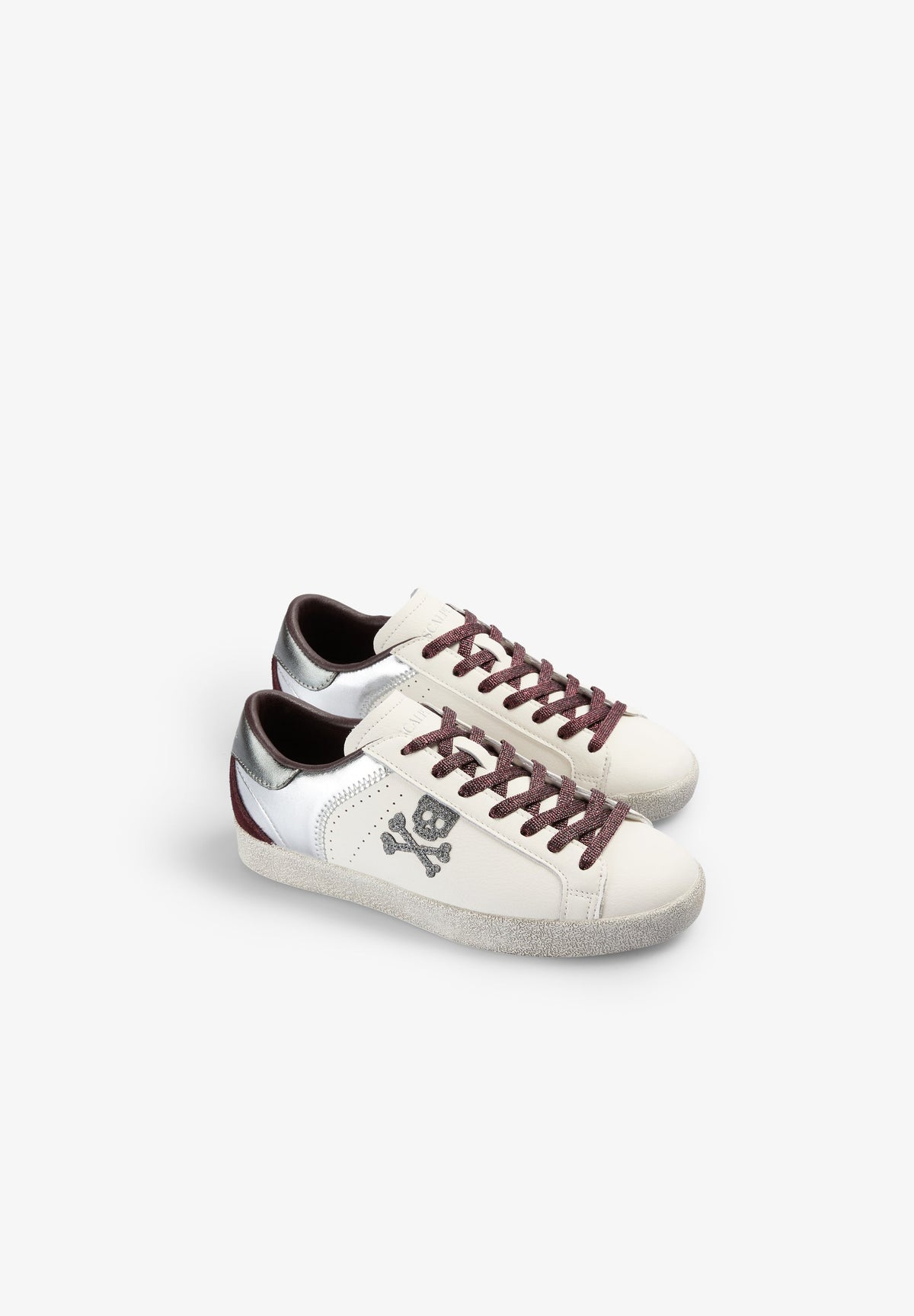 METALLIC SKULL SNEAKERS