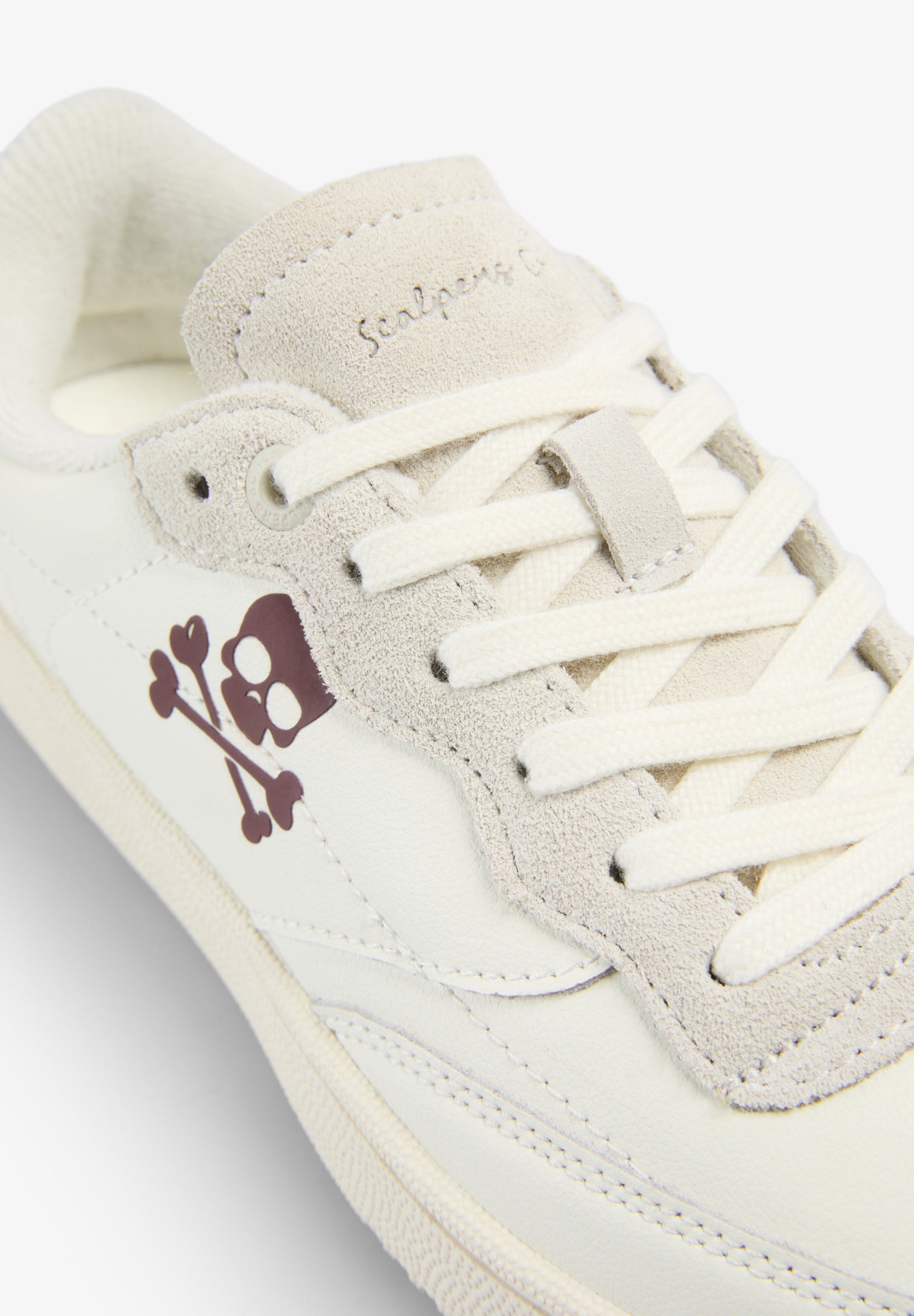 CONTRAST SKULL SNEAKERS