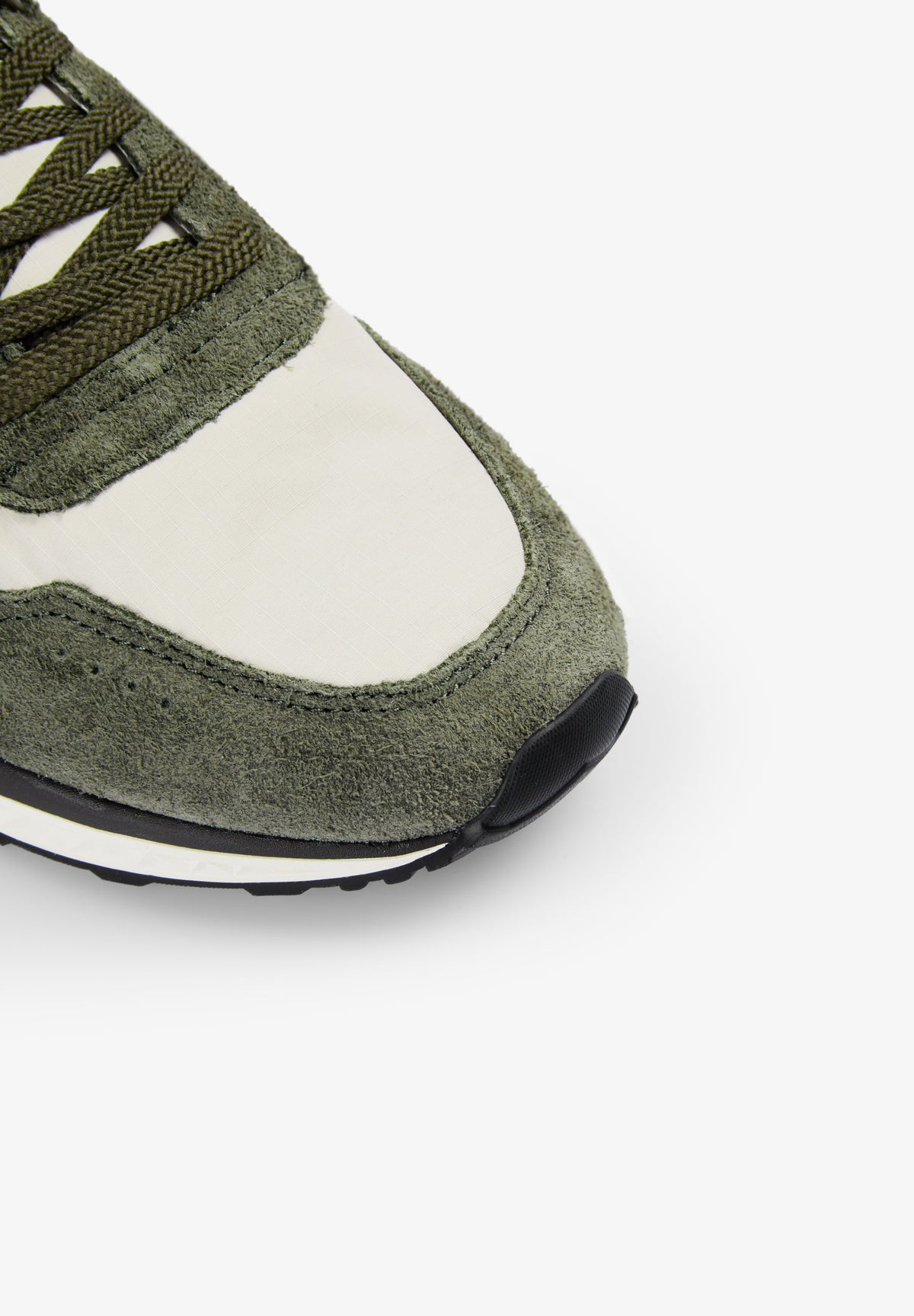 CONTRAST SUEDE SNEAKERS