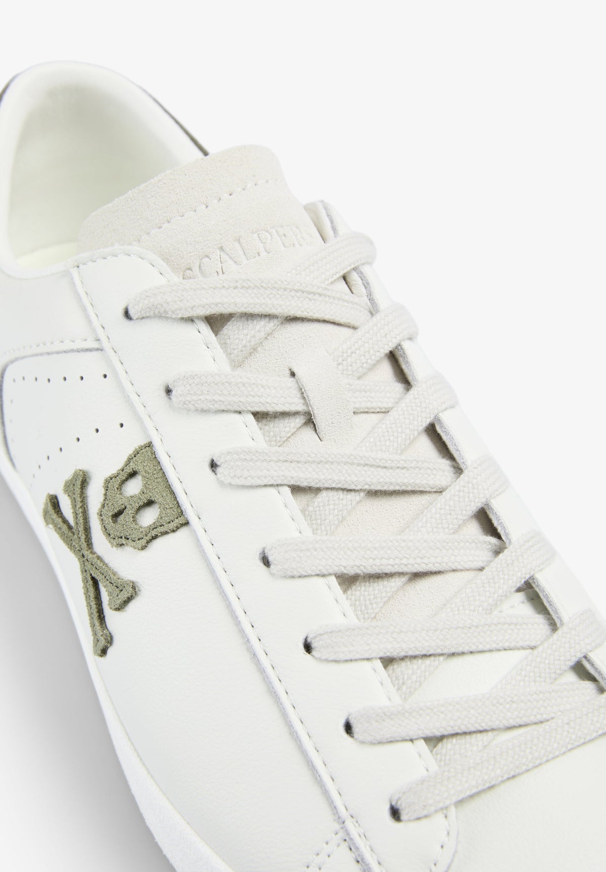 SUEDE SNEAKERS WITH SKULL