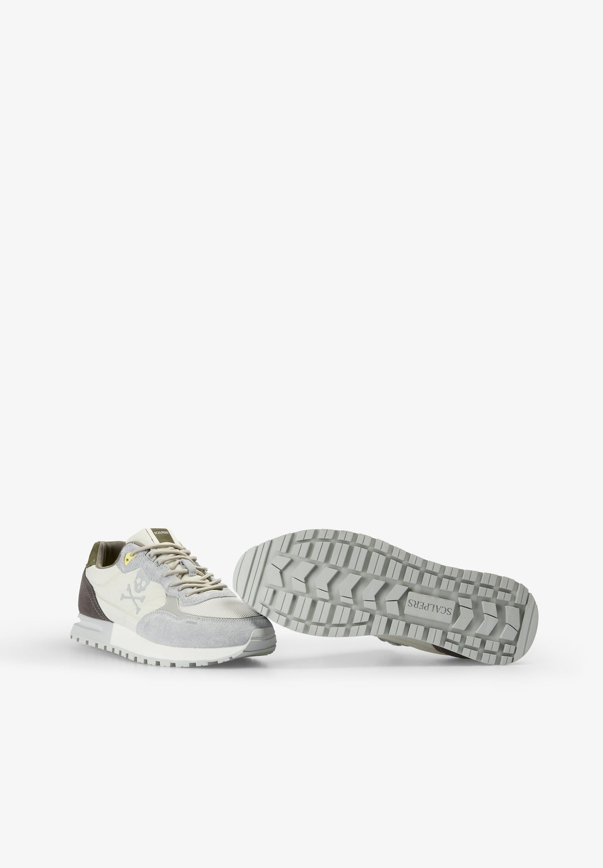 SCRIO 26 SNEAKERS