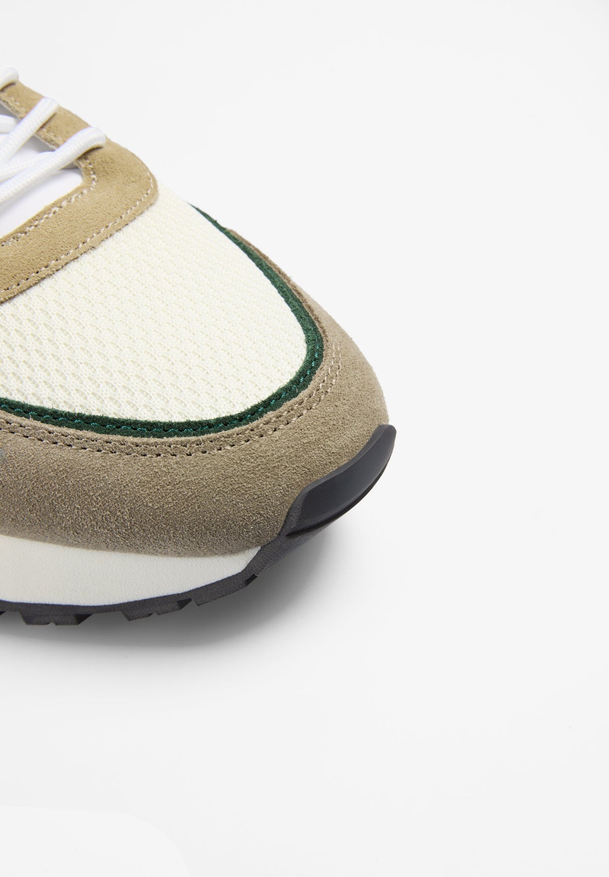 SCRIO 26 SNEAKERS