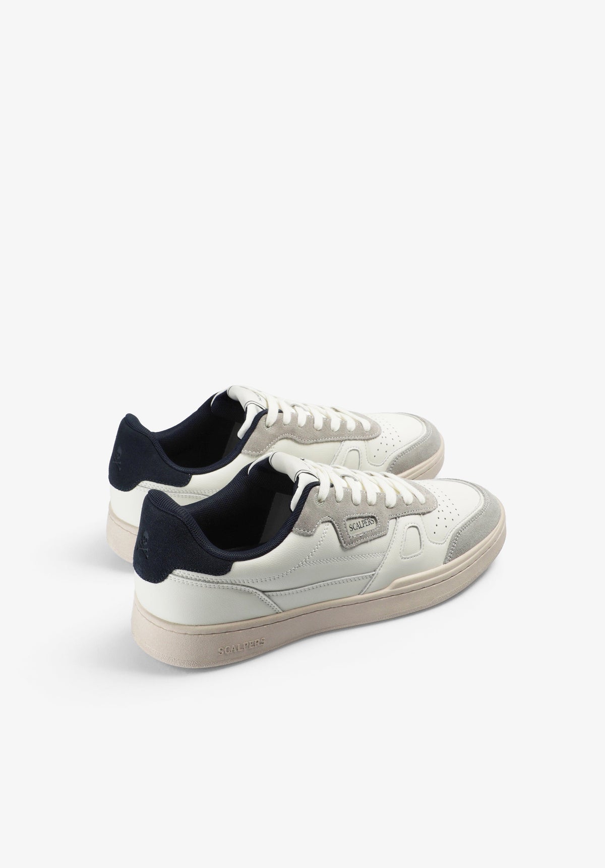 SNEAKERS WITH CONTRAST HEEL
