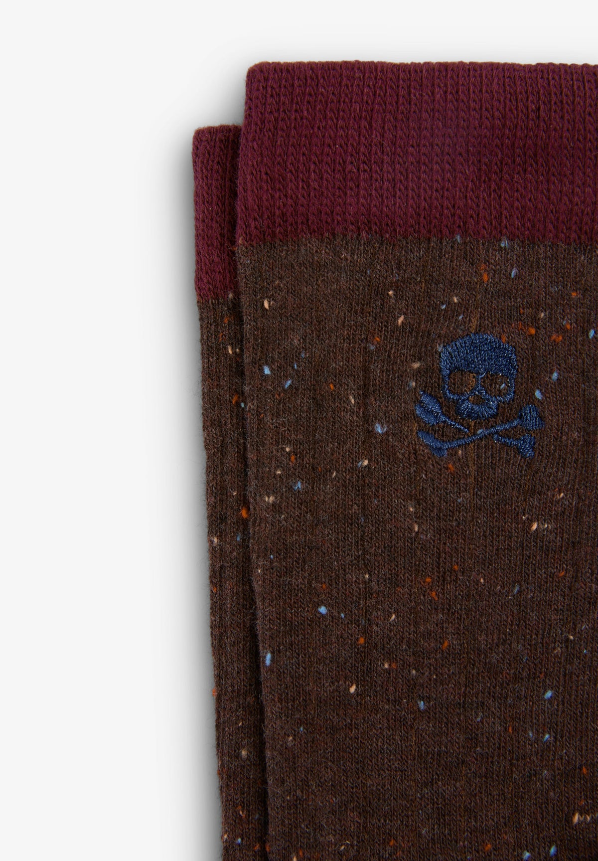 RIBBED SKULL SOCKS