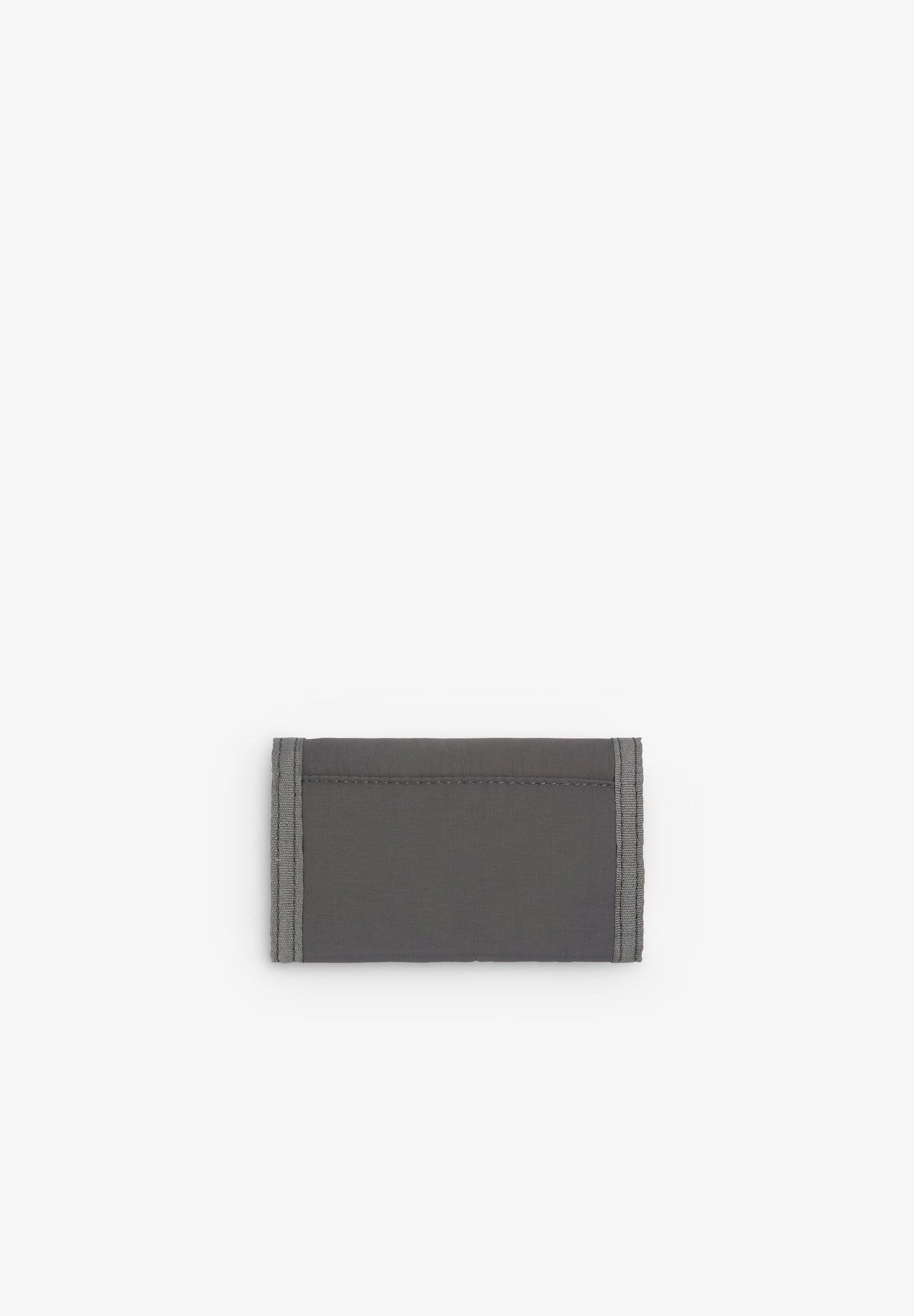 FOLDABLE ZIPPED WALLET