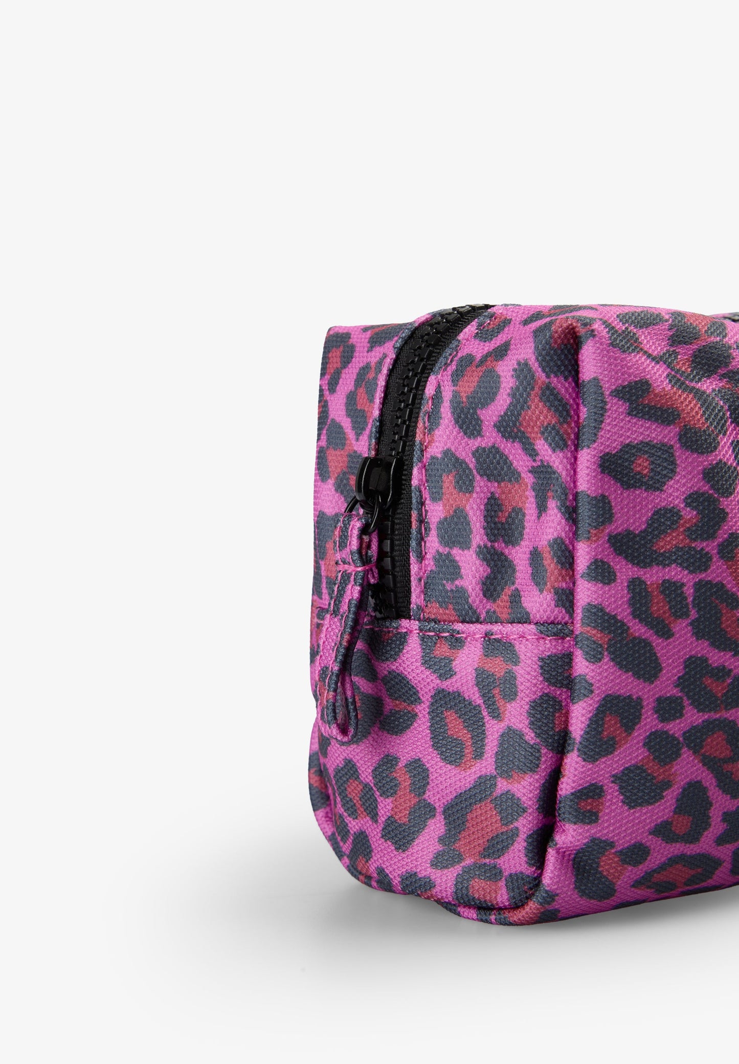ANIMAL PRINT TOILETRY BAG WITH FRONT PATCH