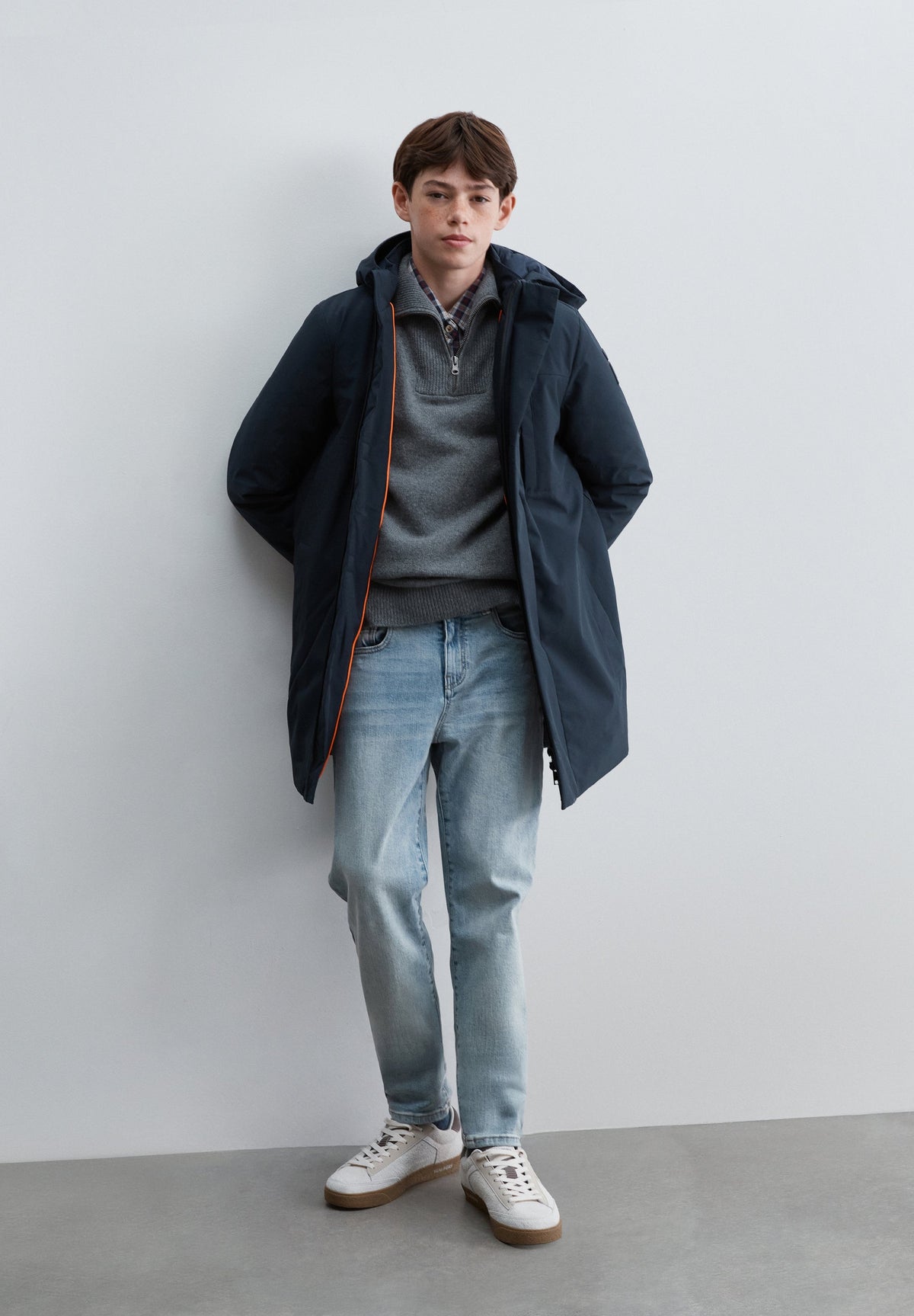 WATERPROOF PARKA WITH HOOD