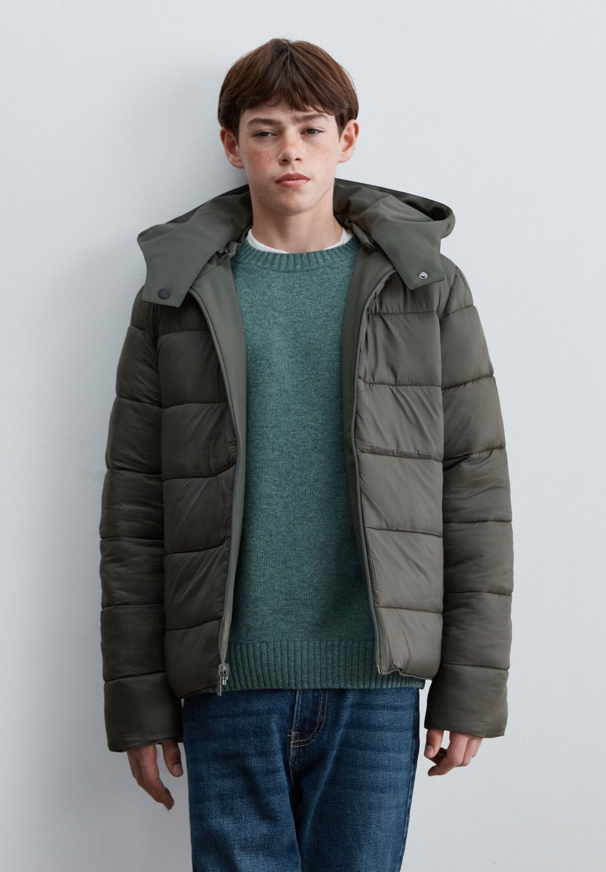 REVERSIBLE JACKET WITH HOOD