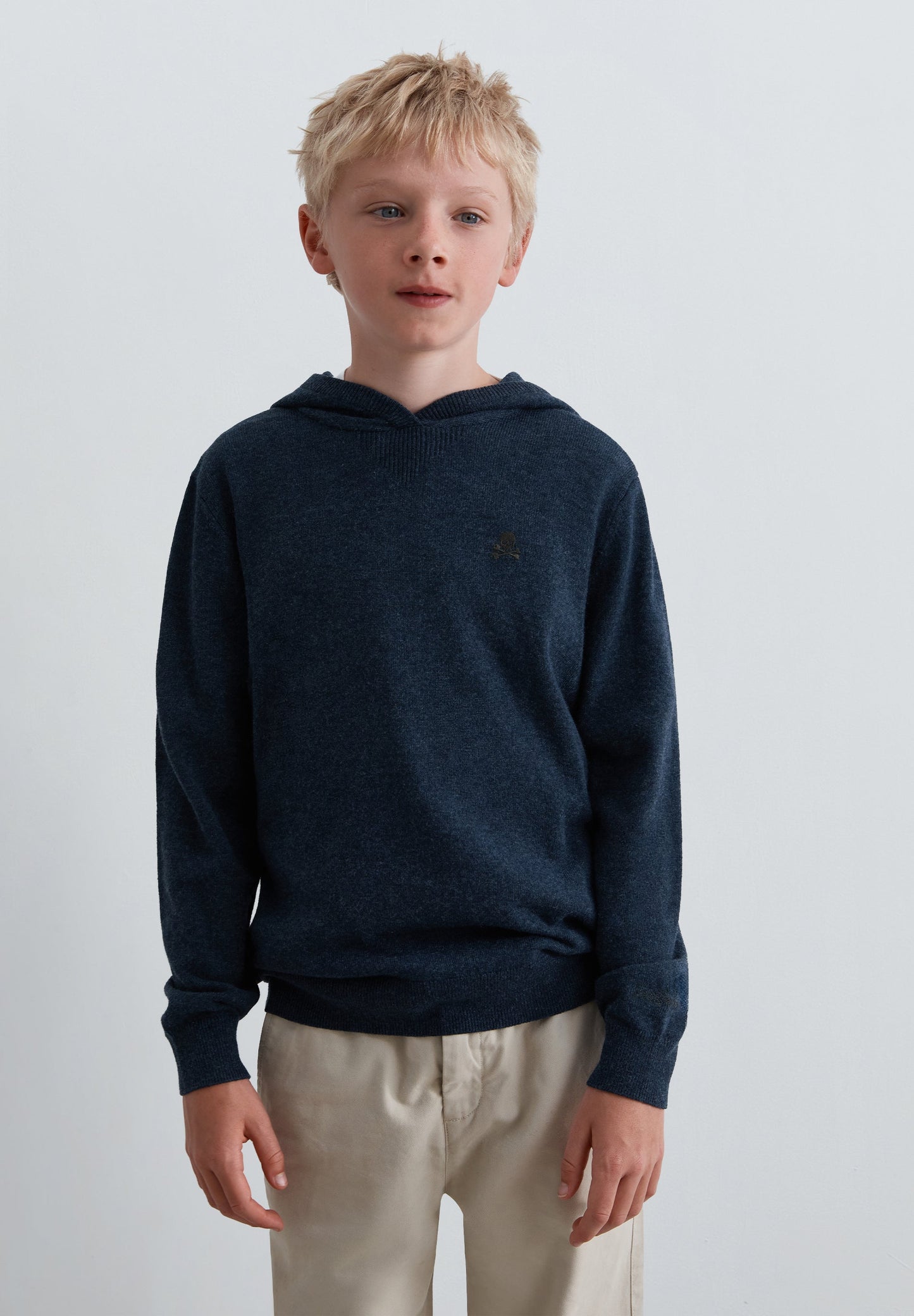 CHUNKY KNIT HOODIE