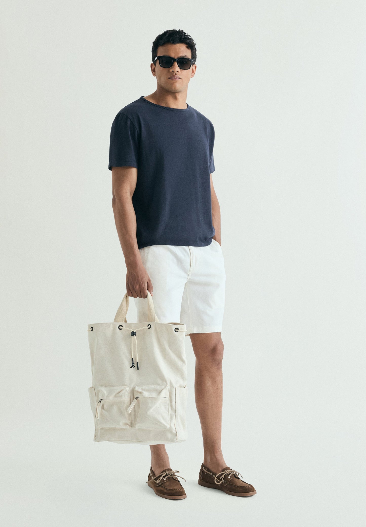 BASIC LINEN T-SHIRT