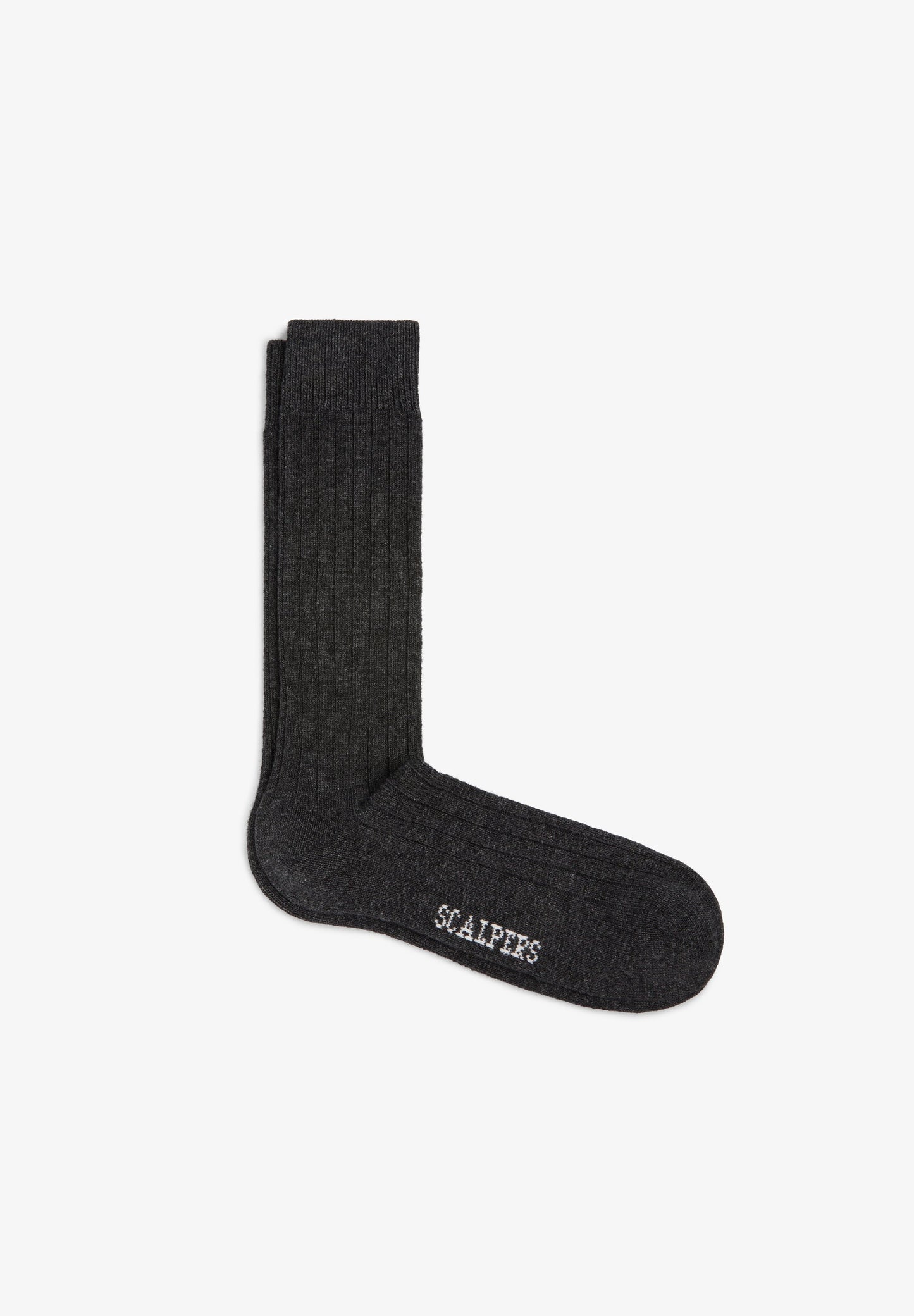 MID-CALF RIBBED SOCKS