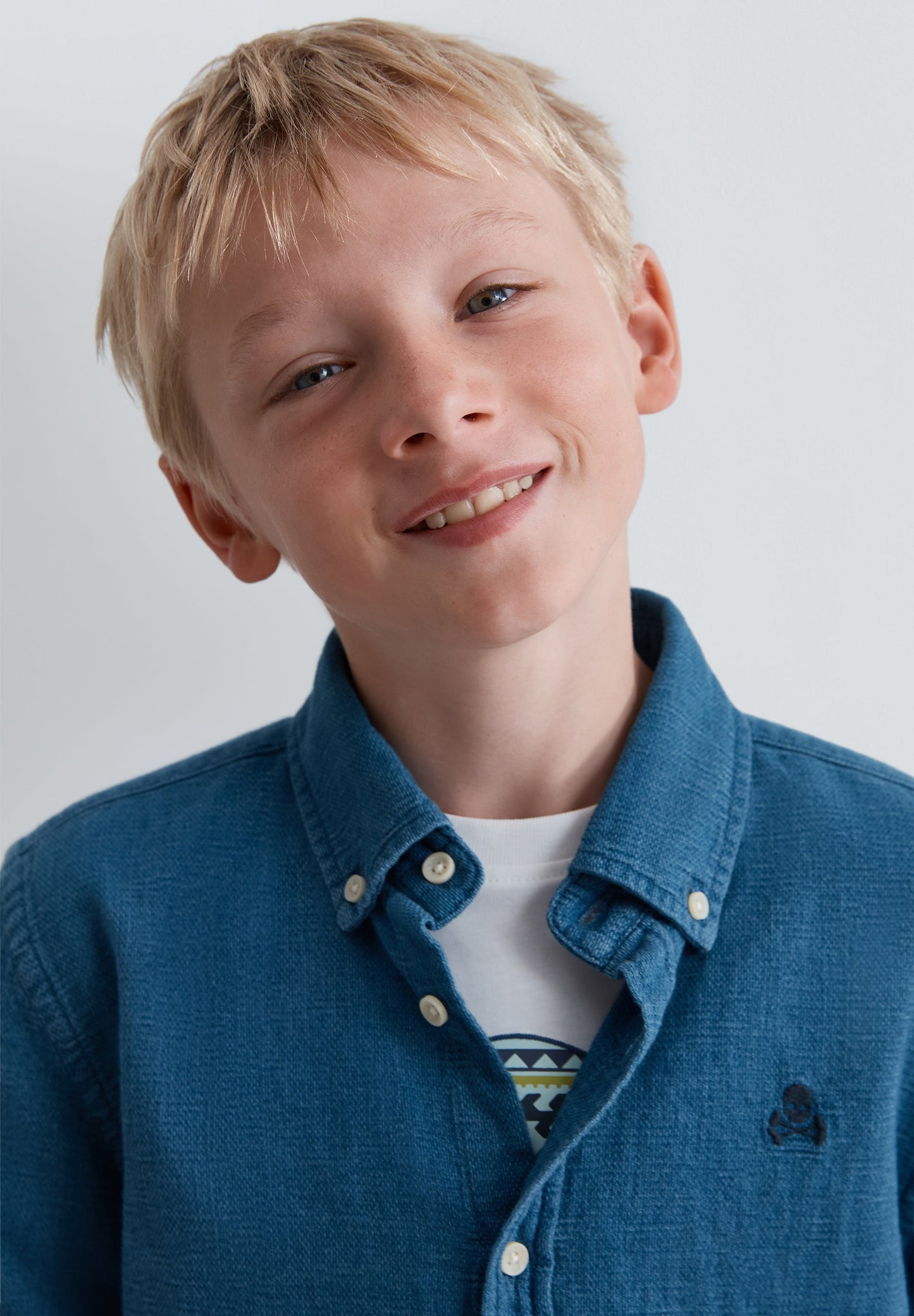 DENIM SHIRT WITH BUTTON-DOWN COLLAR