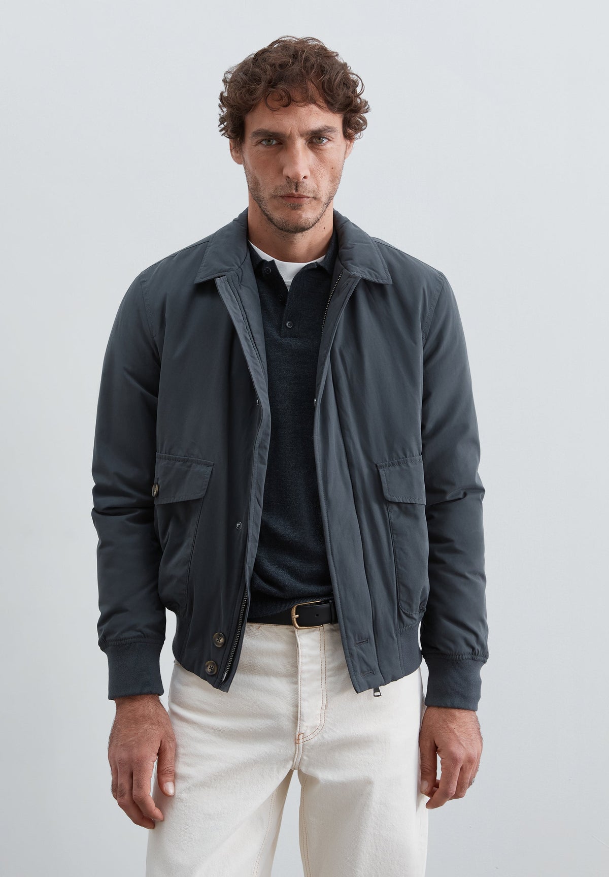 JACKET WITH SIDE POCKETS