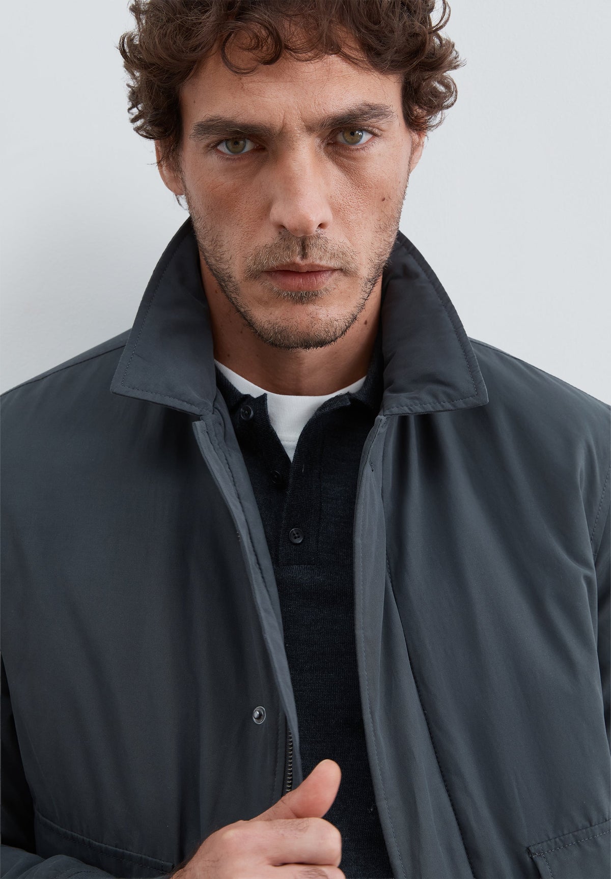 JACKET WITH SIDE POCKETS