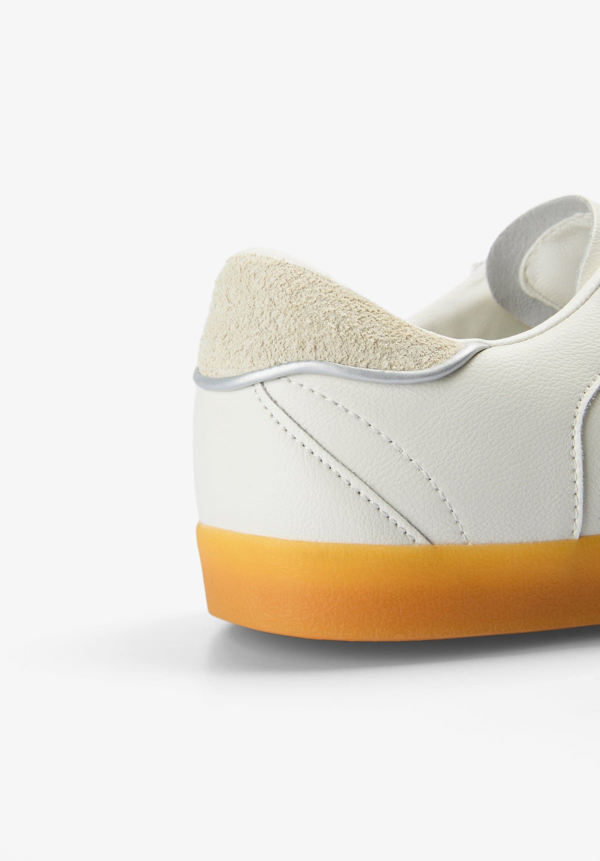 SCHENRY SNEAKERS
