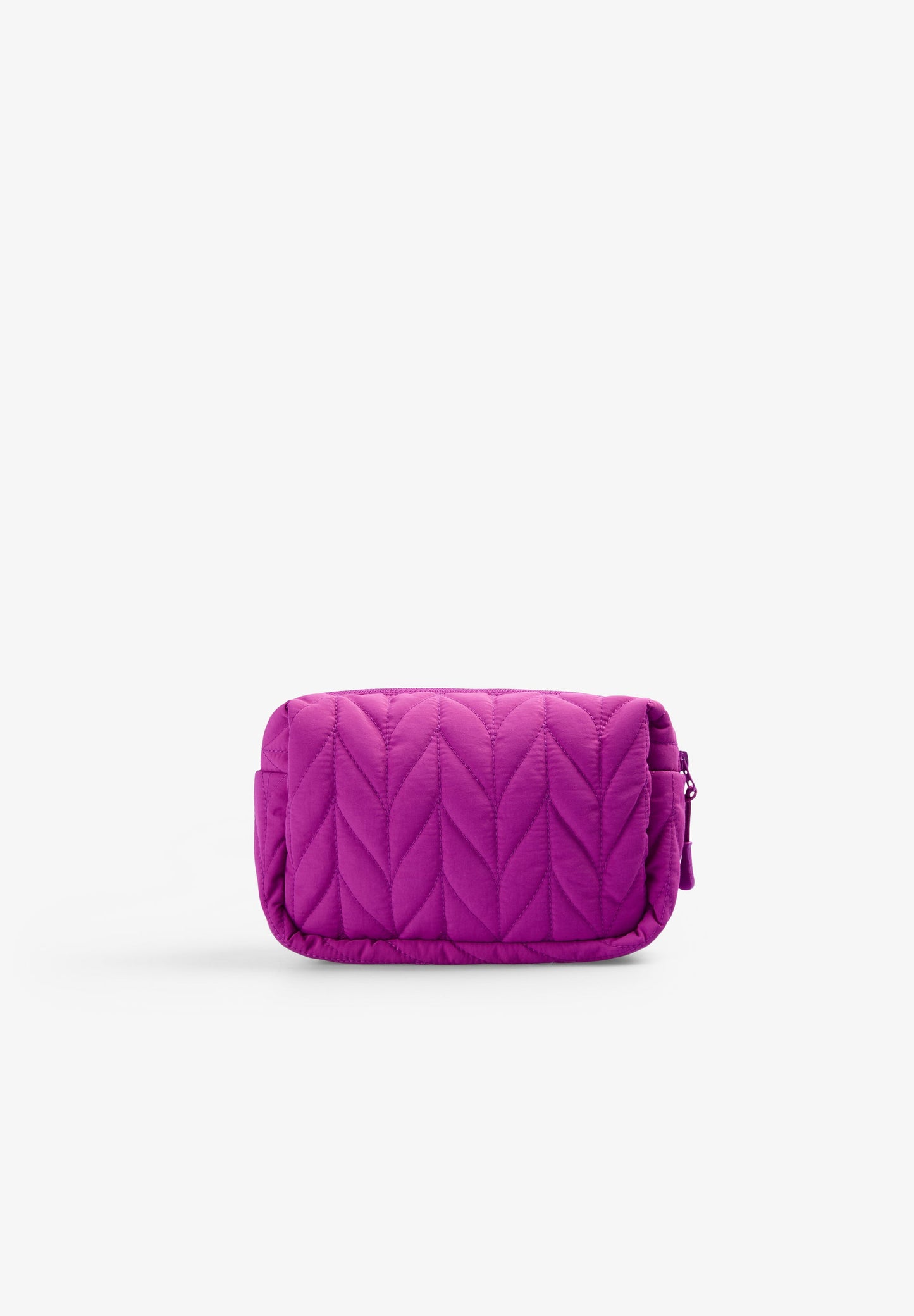 QUILTED TOILETRY BAG WITH SKULL