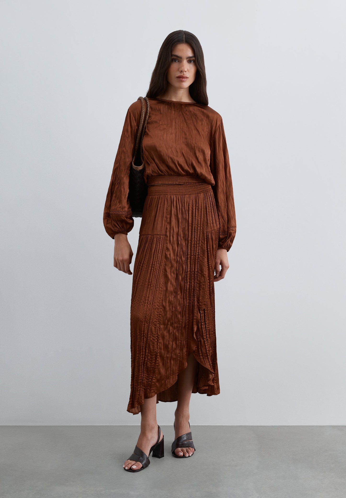 SATIN TOP WITH TEXTURE